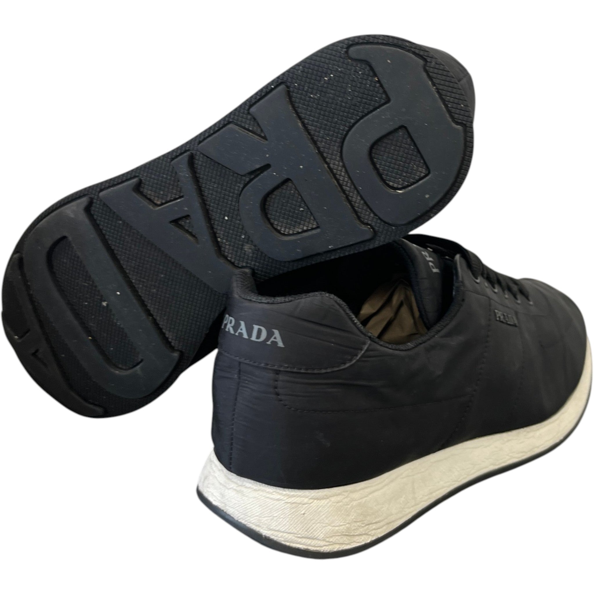 Men's Prax 01 Re-Nylon Low Trainers Black Size EU 42 / UK 8