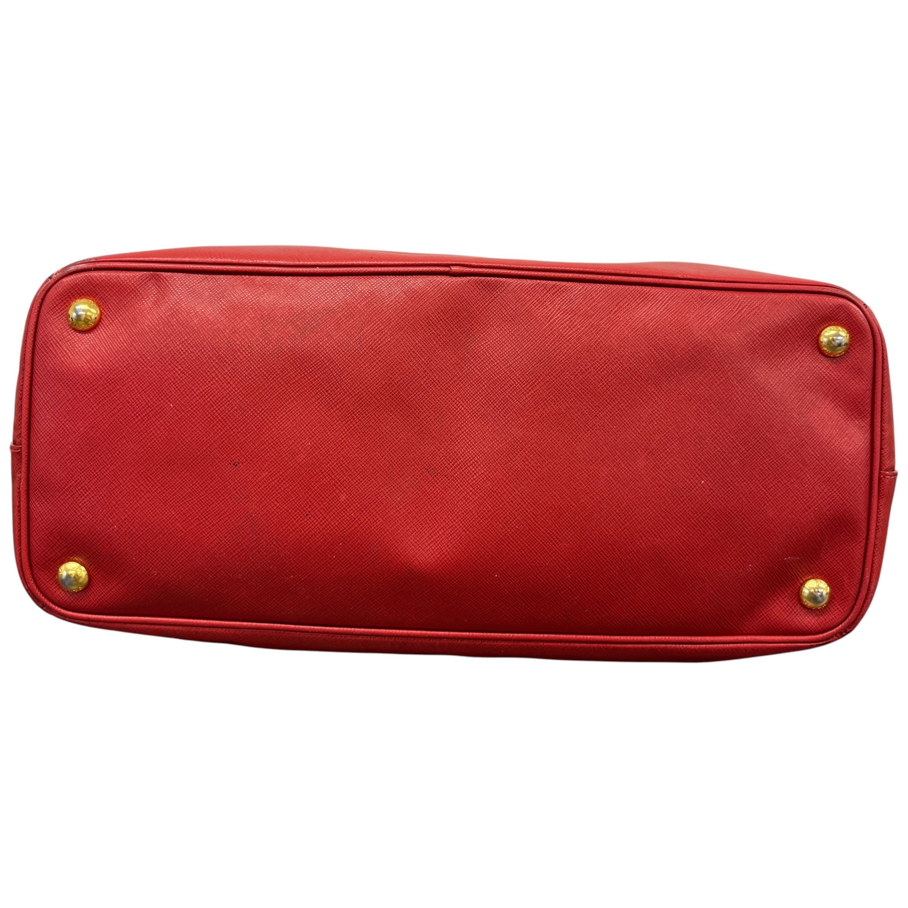 Women's Galleria Bag Red