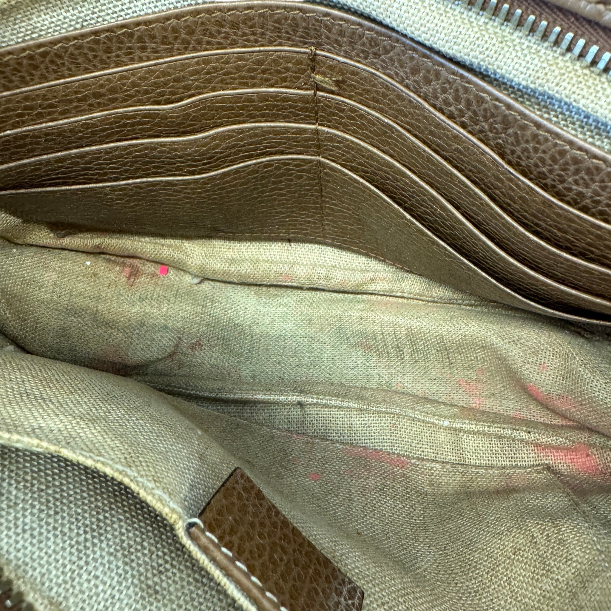 Women's Gg Supreme Camera Bag Beige