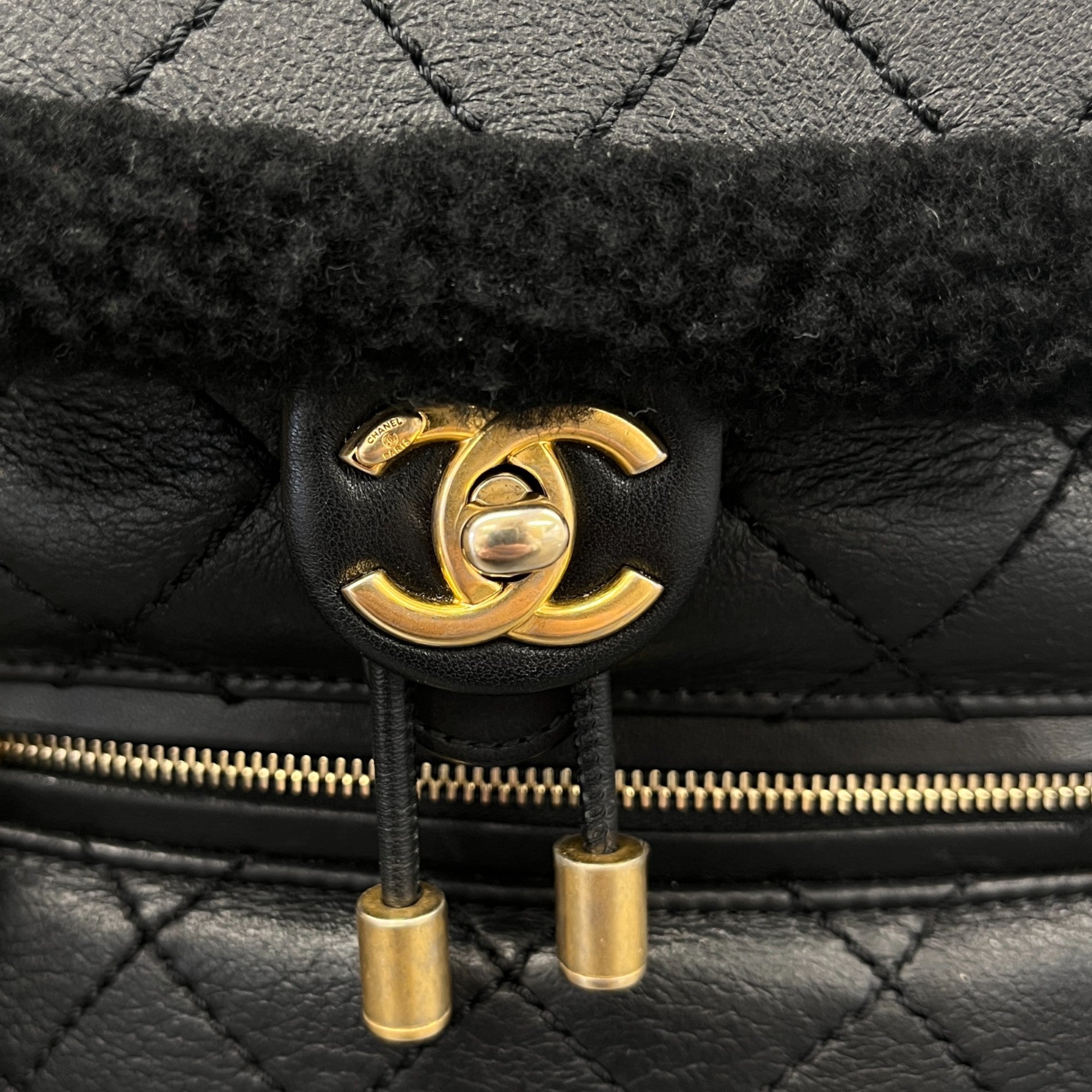 Women's Paris-Hamburg Shearling Backpack Black