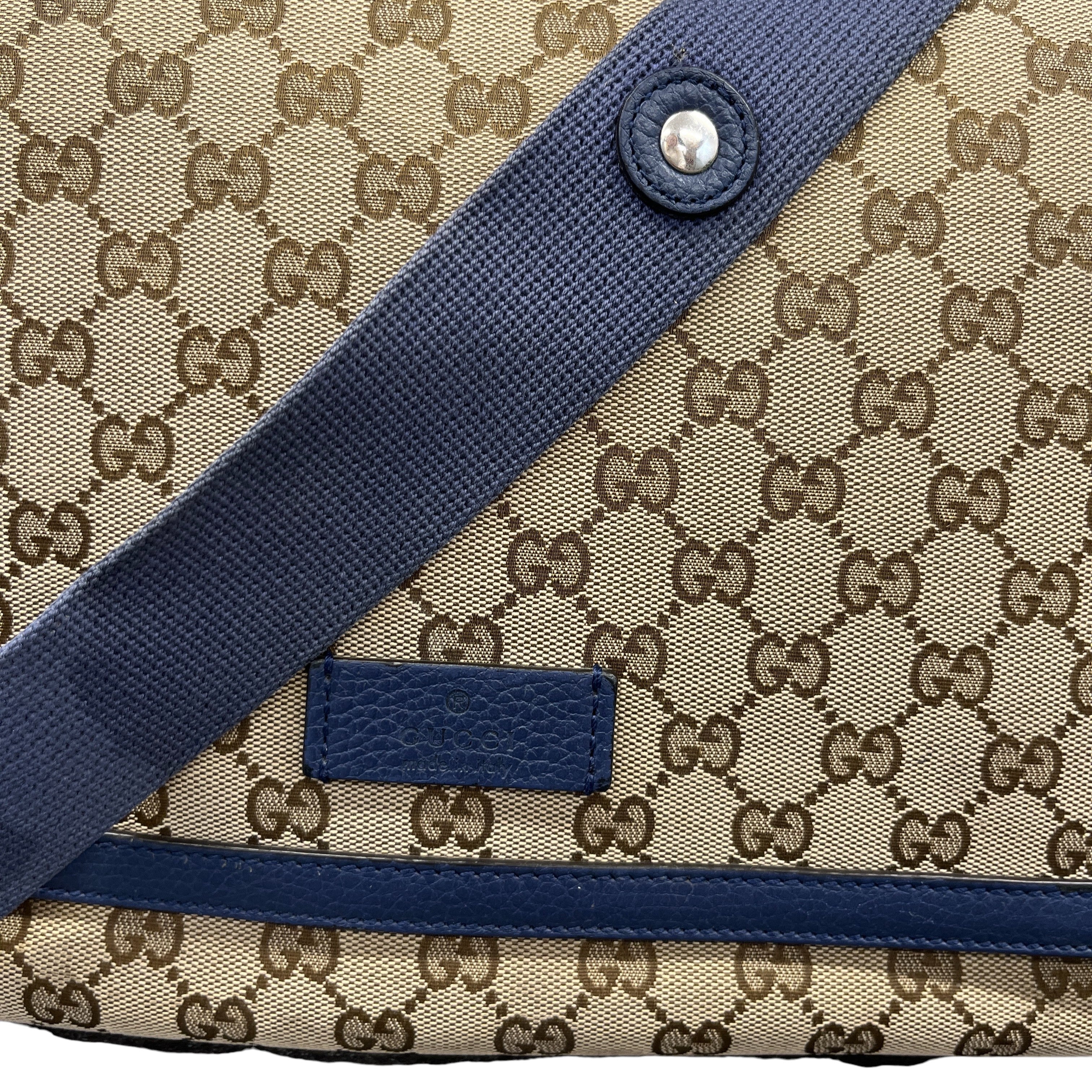 Women's Gg Supreme Changing Bag Beige