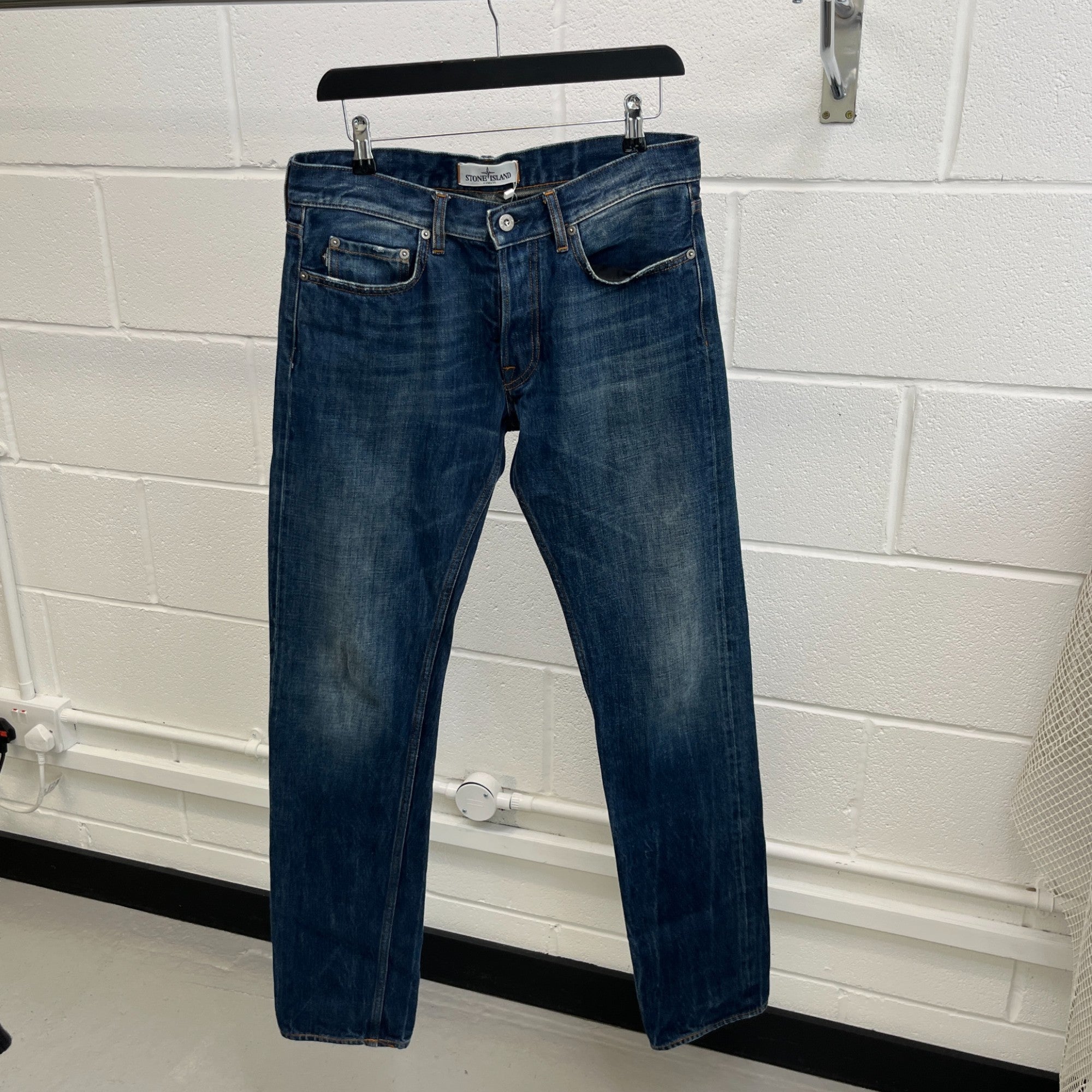 Men's Applique Logo Jeans Blue Size Waist 30"