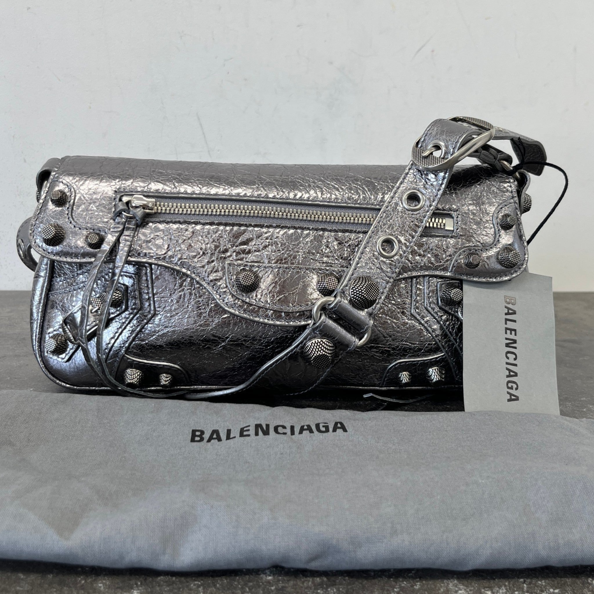 Women's Le Cagole Sling Bag Silver