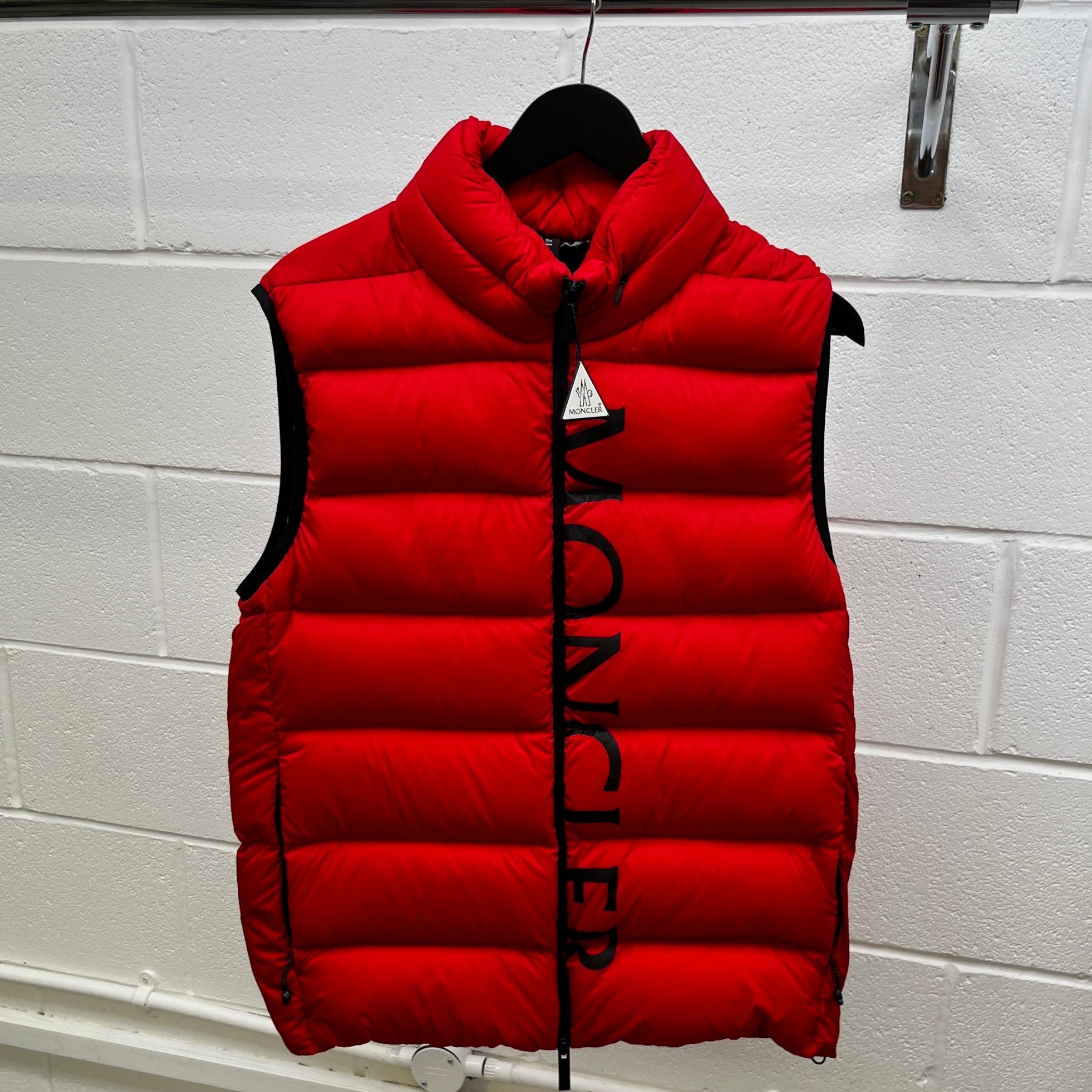 Men's Amak Gilet Red Size 3 / L