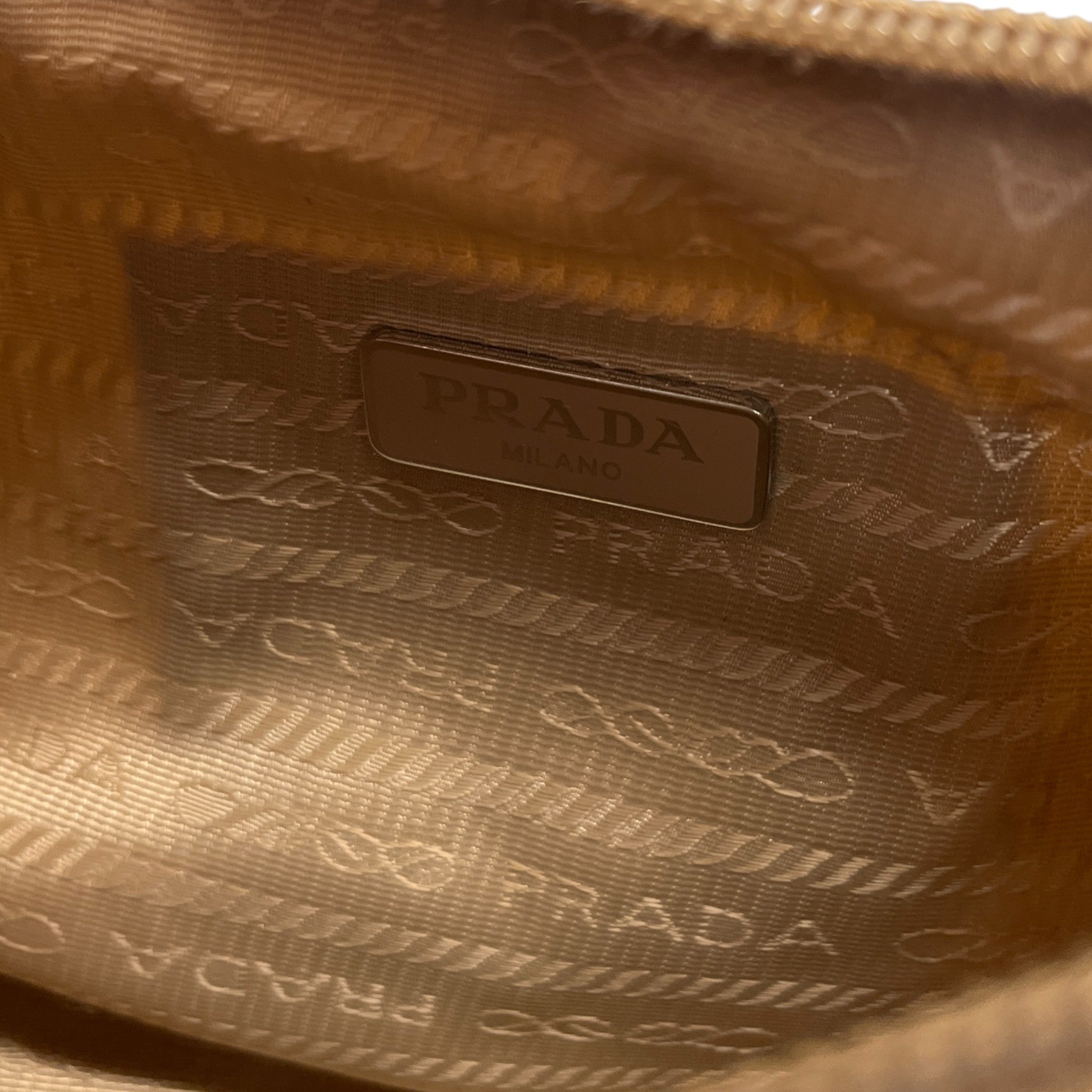 Women's Re-Edition 2000 Handbag Beige