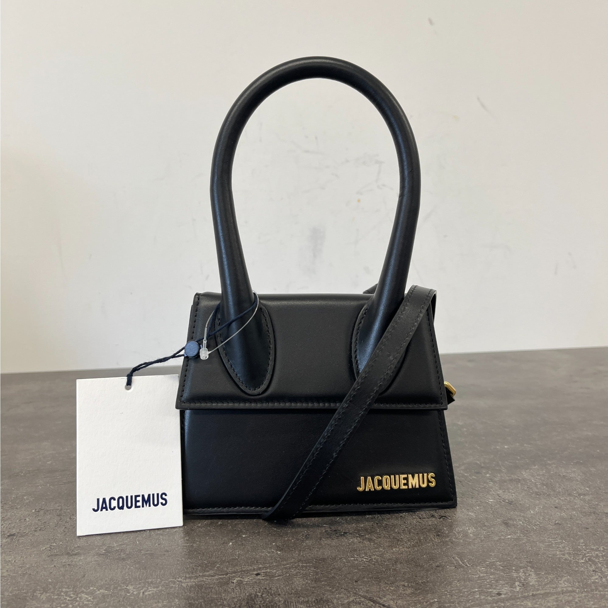 Women's The Medium Chiquito Bag Black