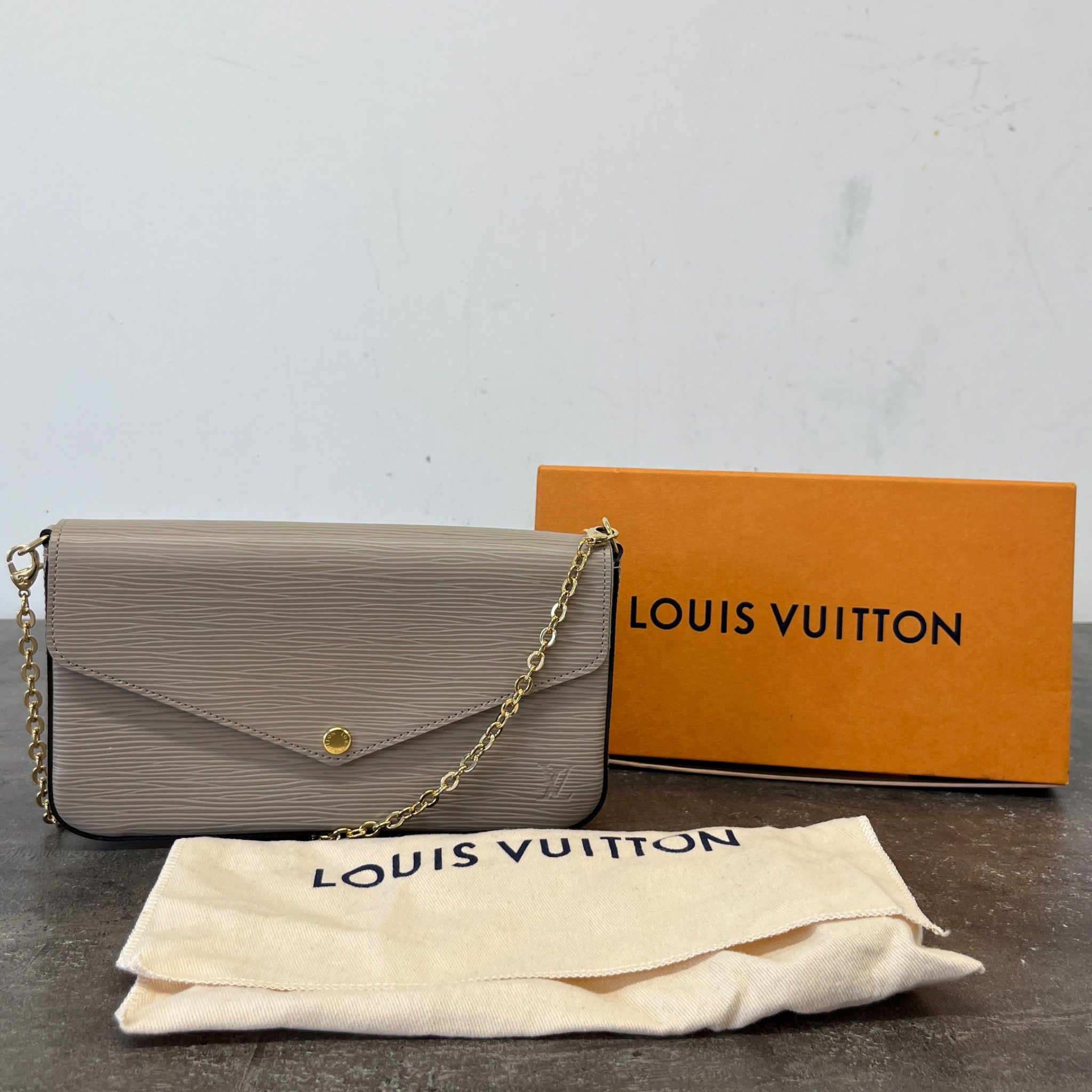 Women's Epi Felicie Pochette Handbag Beige