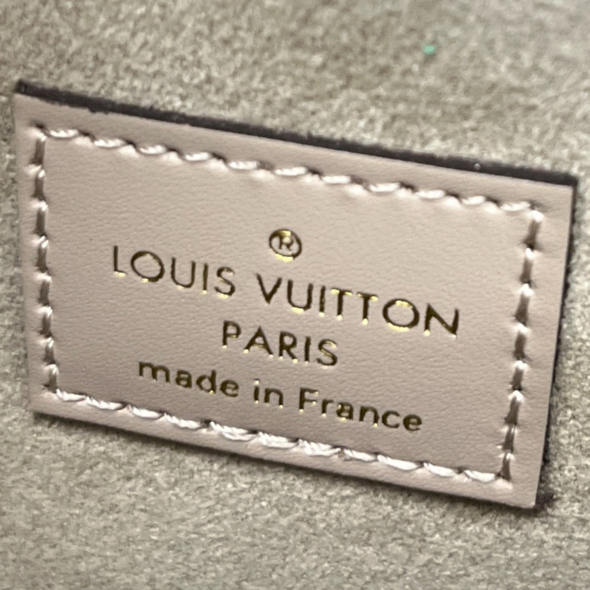 Women's Epi Felicie Pochette Handbag Beige