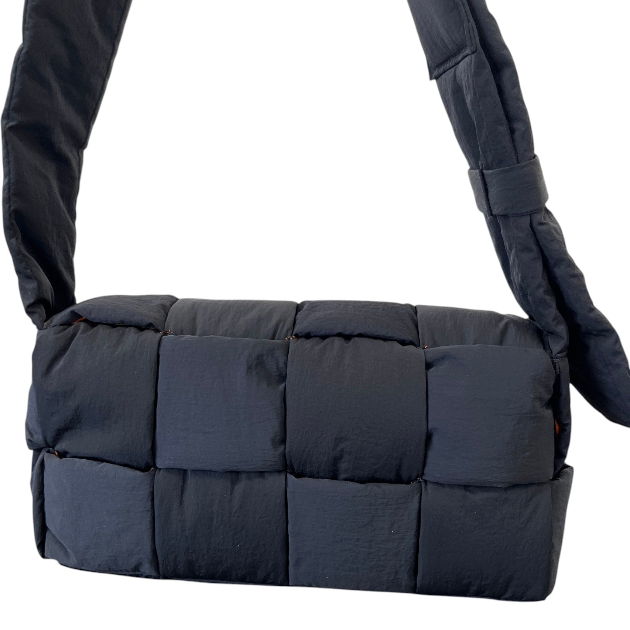 Women's Padded Tech Cassette Bag Black