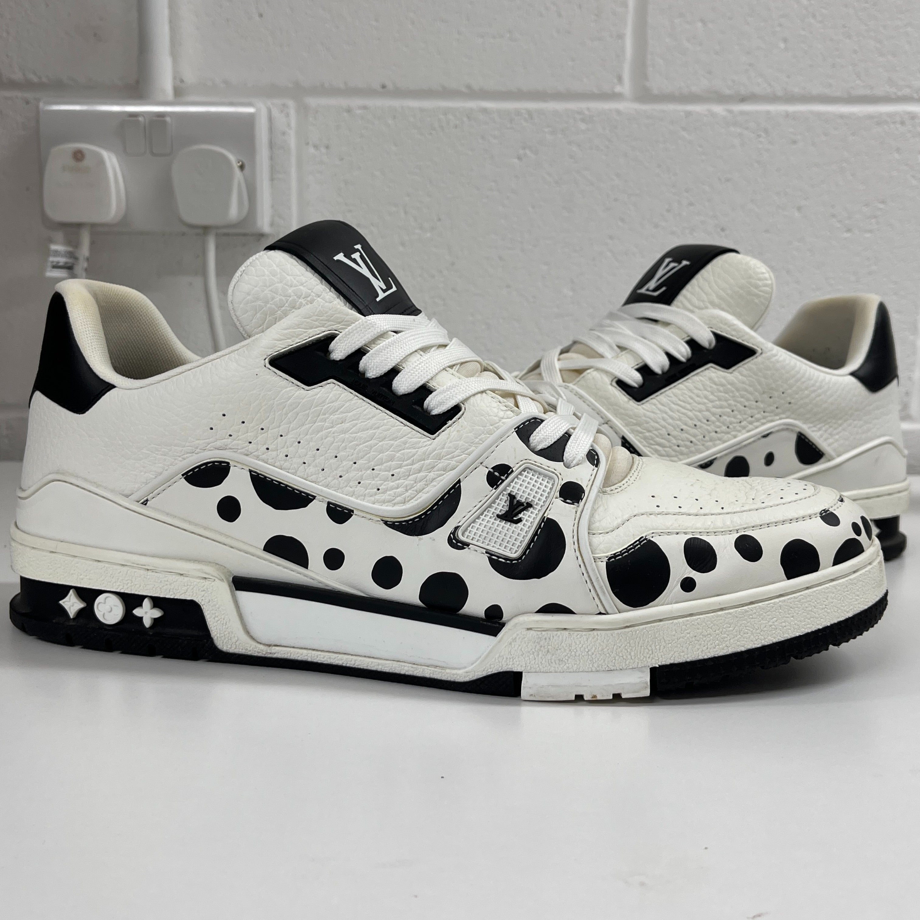 Men's X Yayoi Kusama Lv Low Trainers White Size EU 45 / UK 11