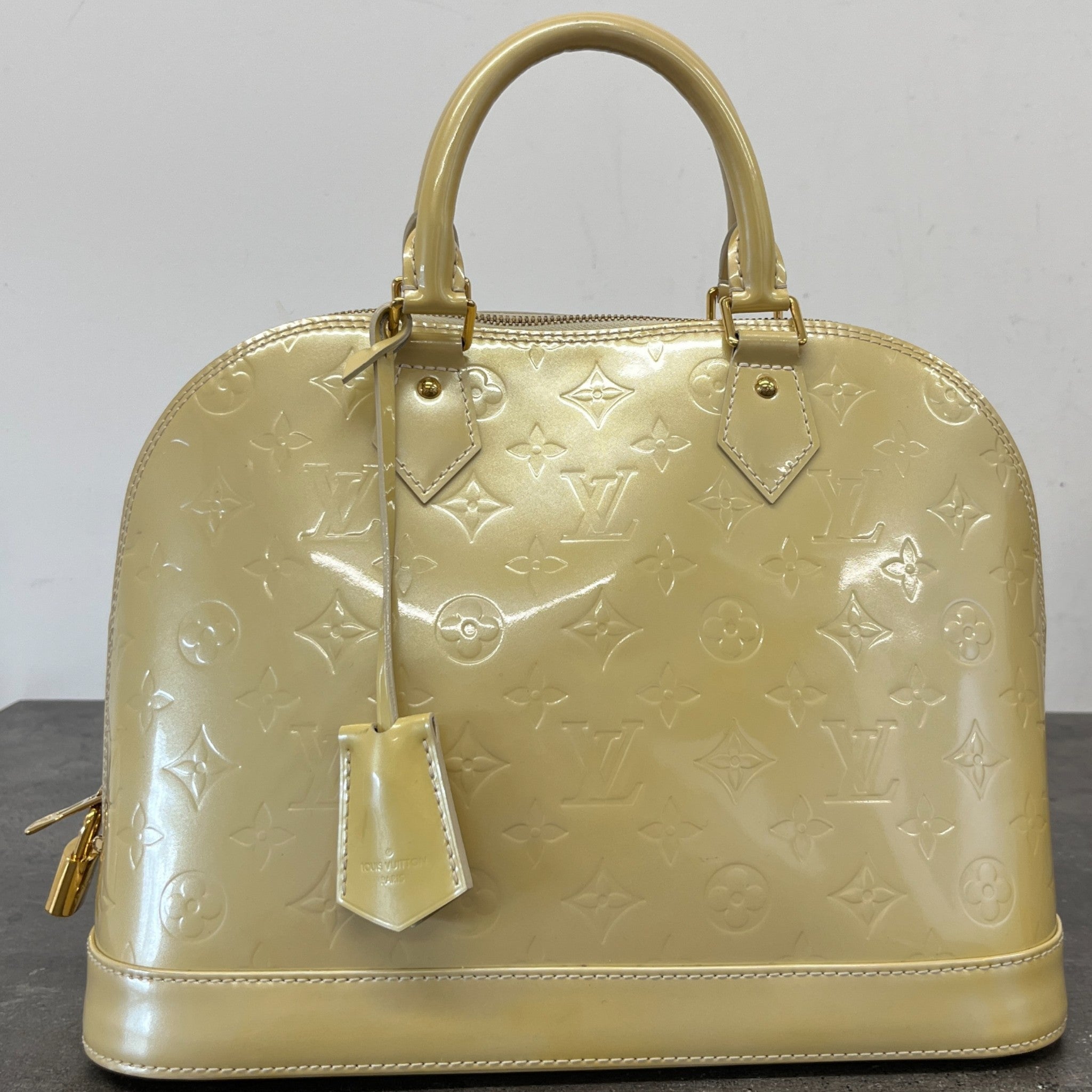 Women's Monogram Vernis Alma Pm Handbag Yellow