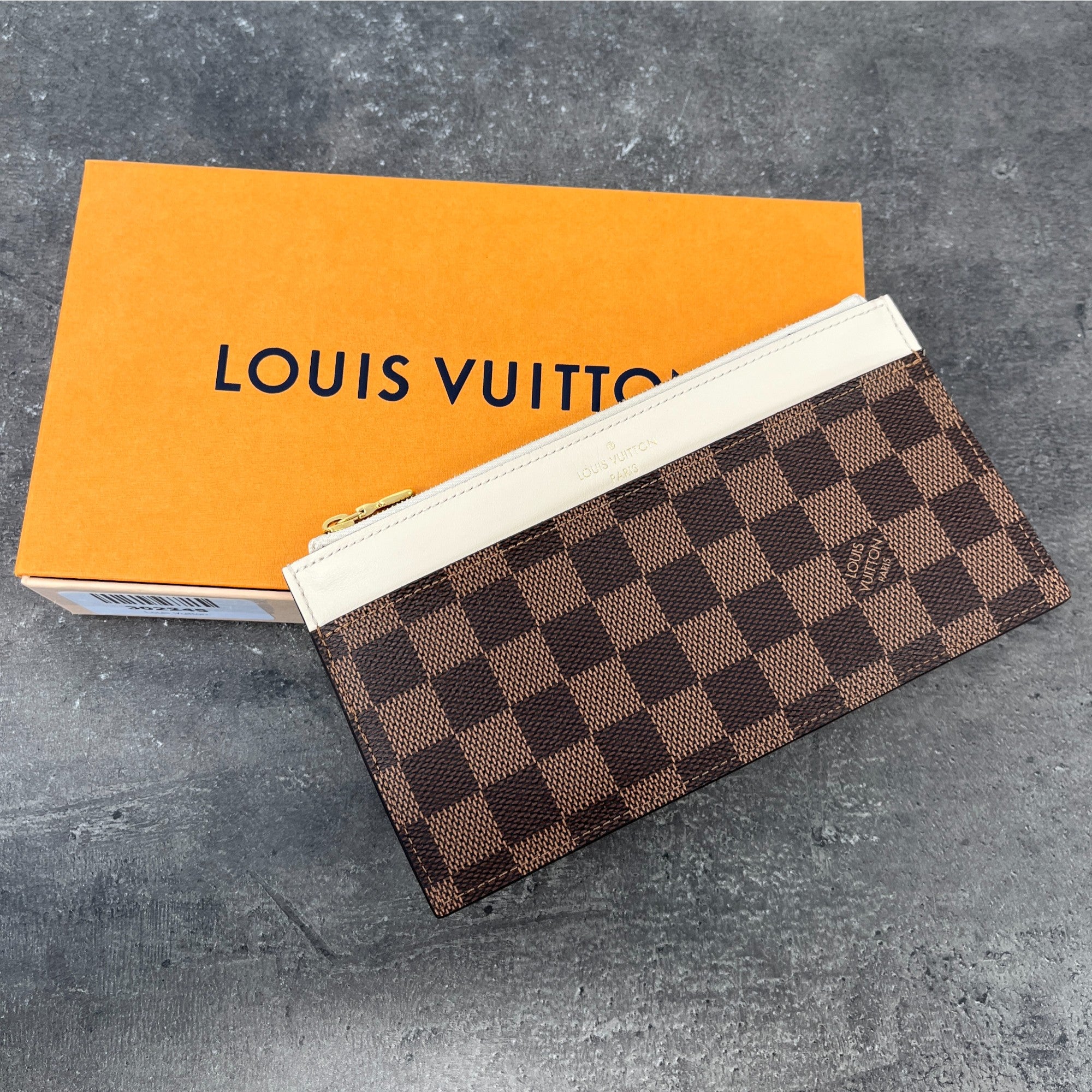 Women's Damier Slim Wallet Brown