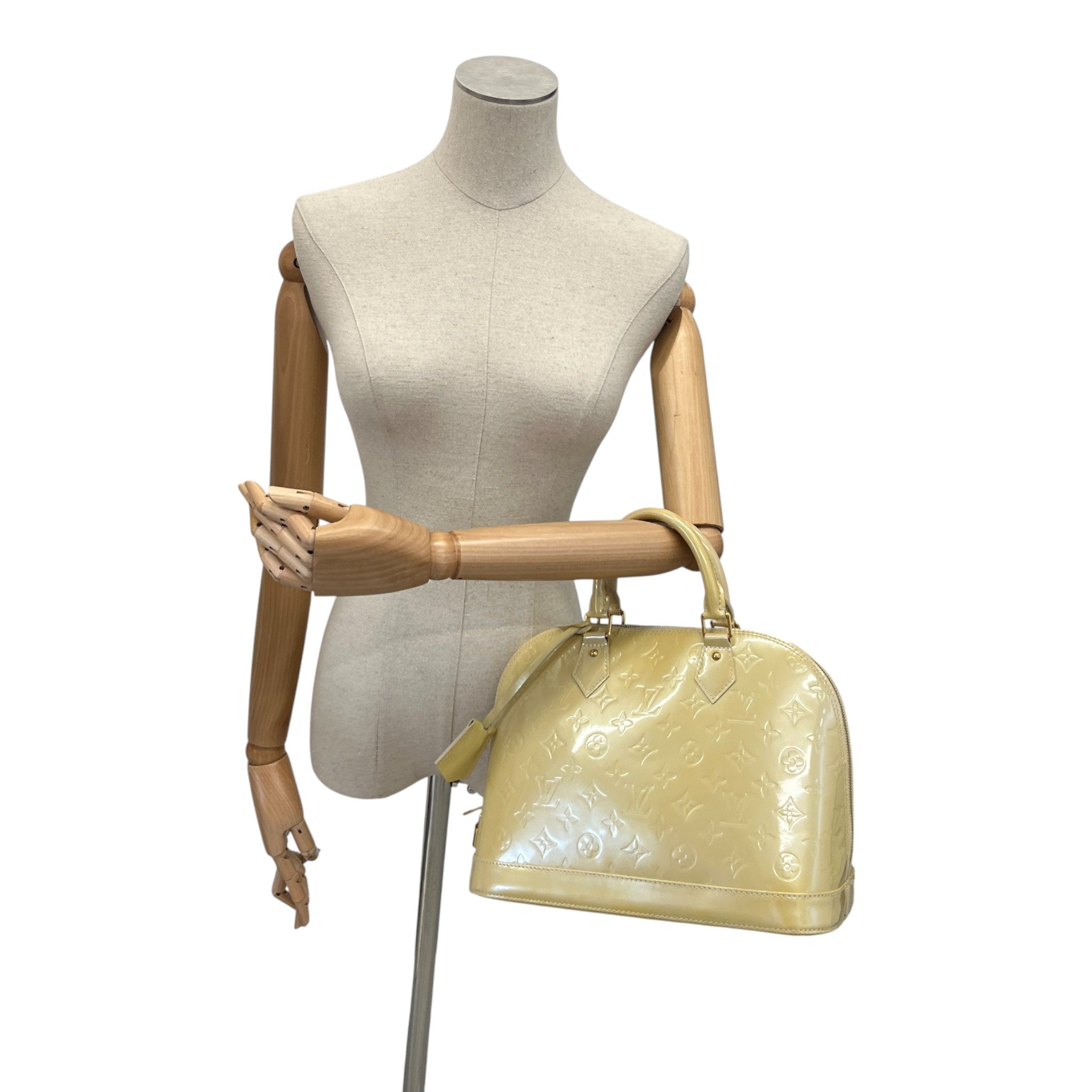 Women's Monogram Vernis Alma Pm Handbag Yellow