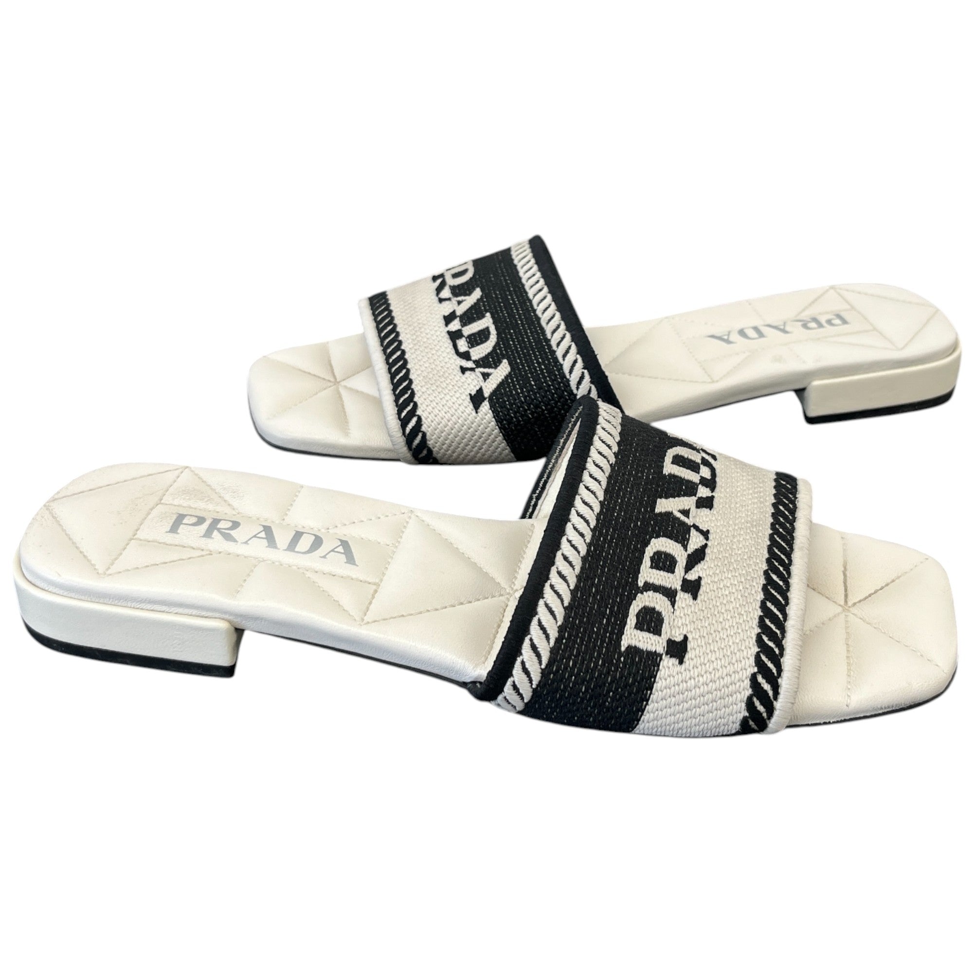 Women's Two- Colour Logo Print Slides White Size EU 39 / UK 6