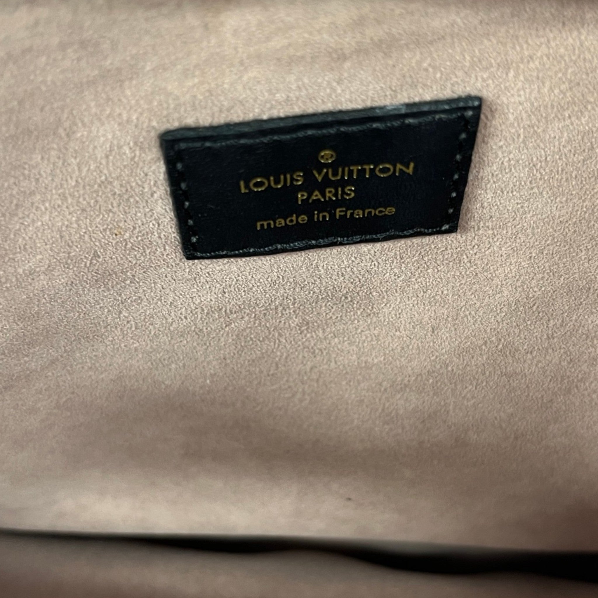 Women's Monogram Coussin Pm Bag Black