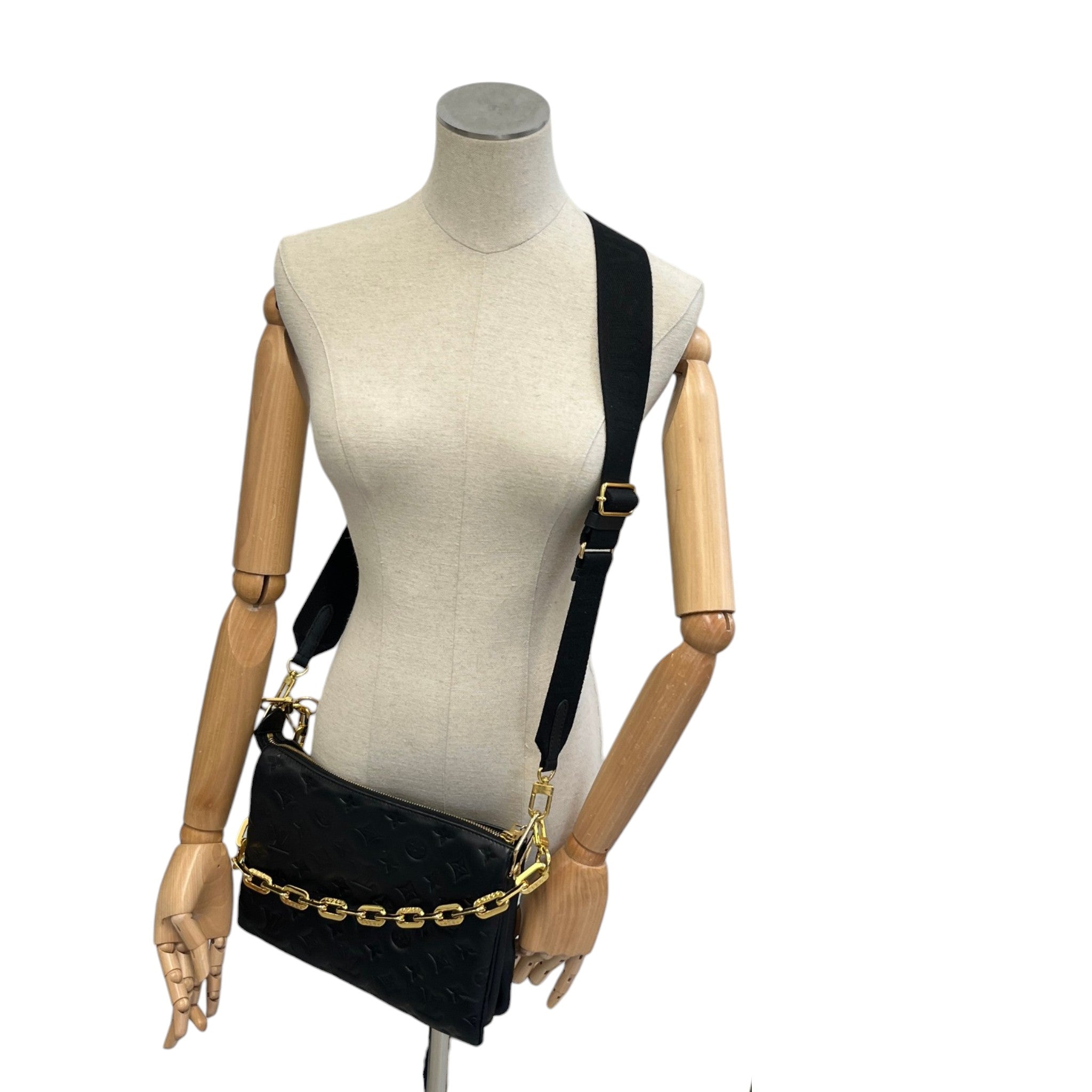 Women's Monogram Coussin Pm Bag Black