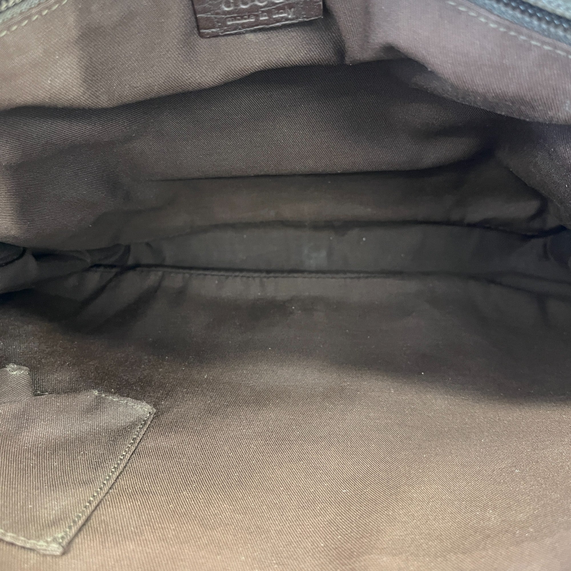 Men's Gg Supreme Messenger Bag Brown