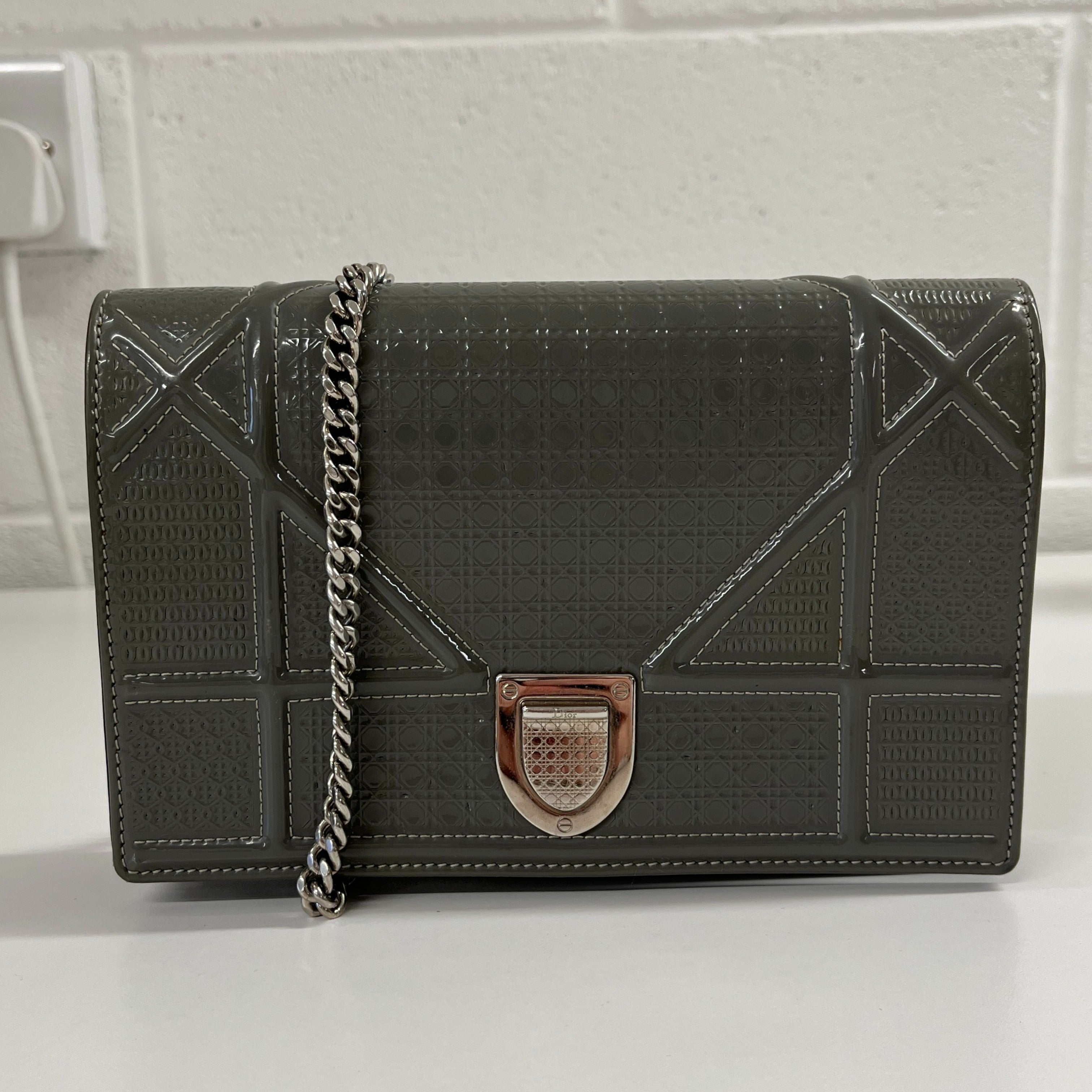 Women's Diorama Wallet On Chain Bag Silver