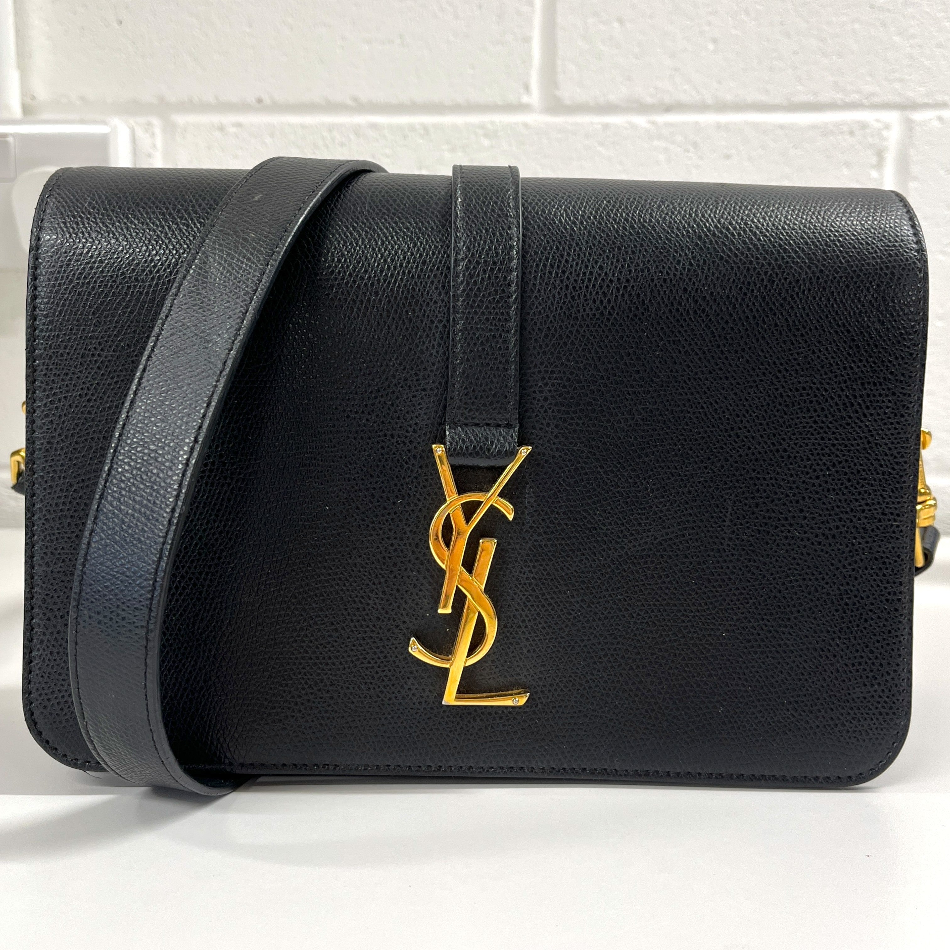 Women's Medium Monogram Université Bag Black