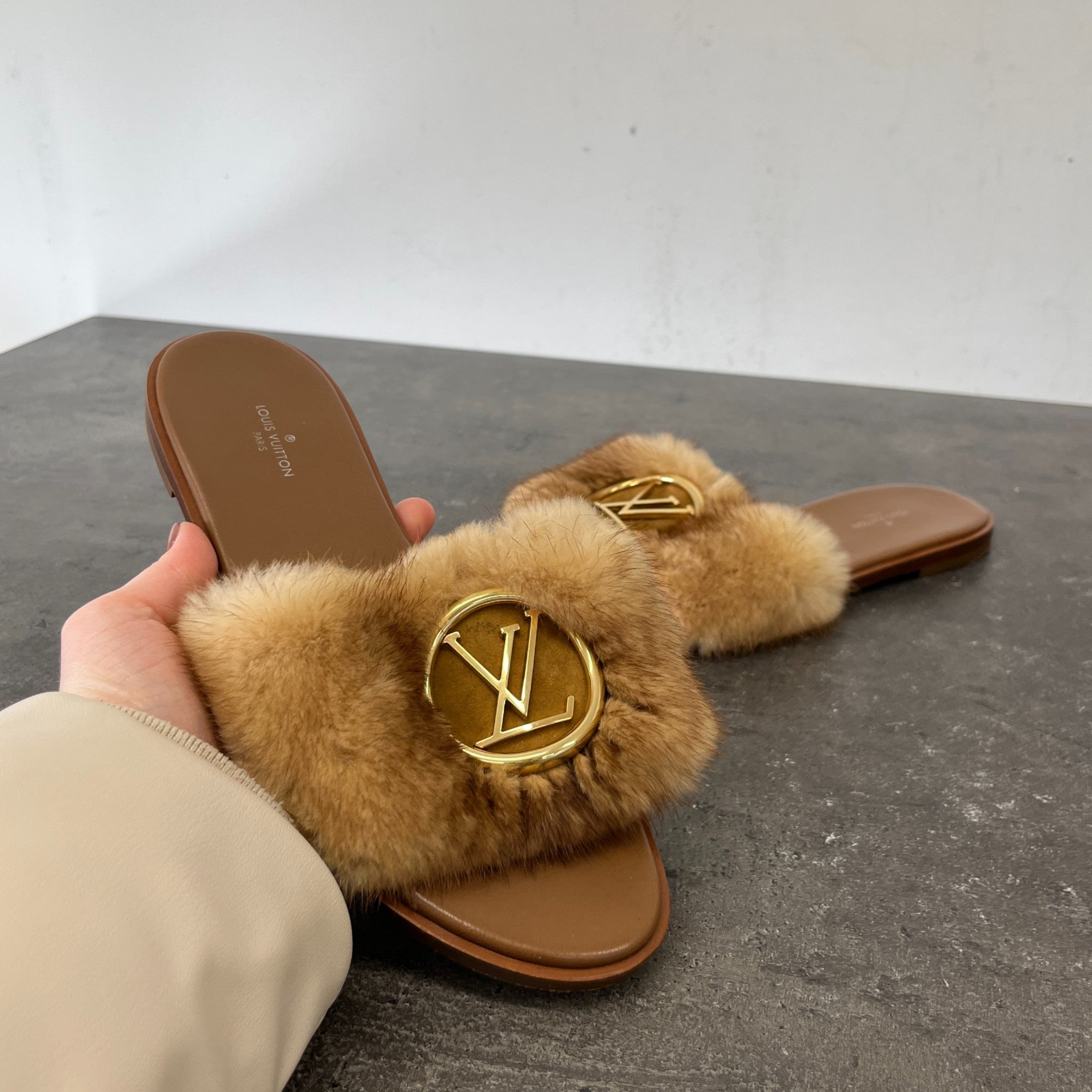 Women's Lock It Mink Fur Sandals Brown Size EU 38 / UK 5