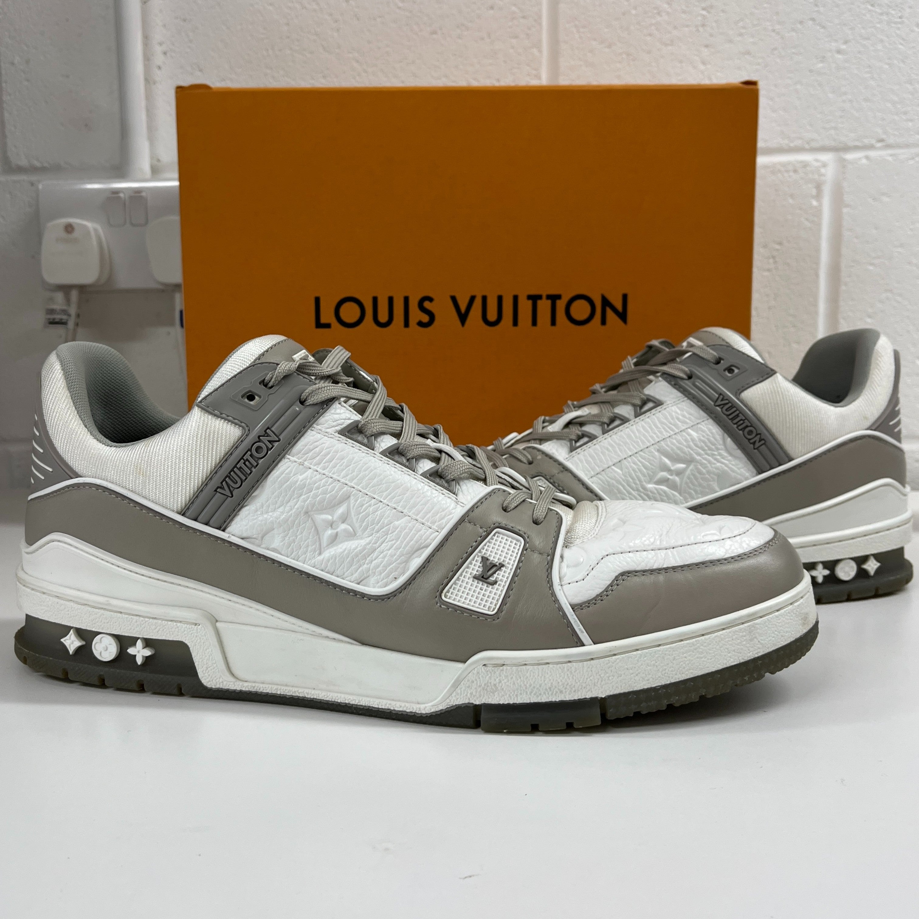 Men's Lv Low Trainers Grey Size EU 45 / UK 11