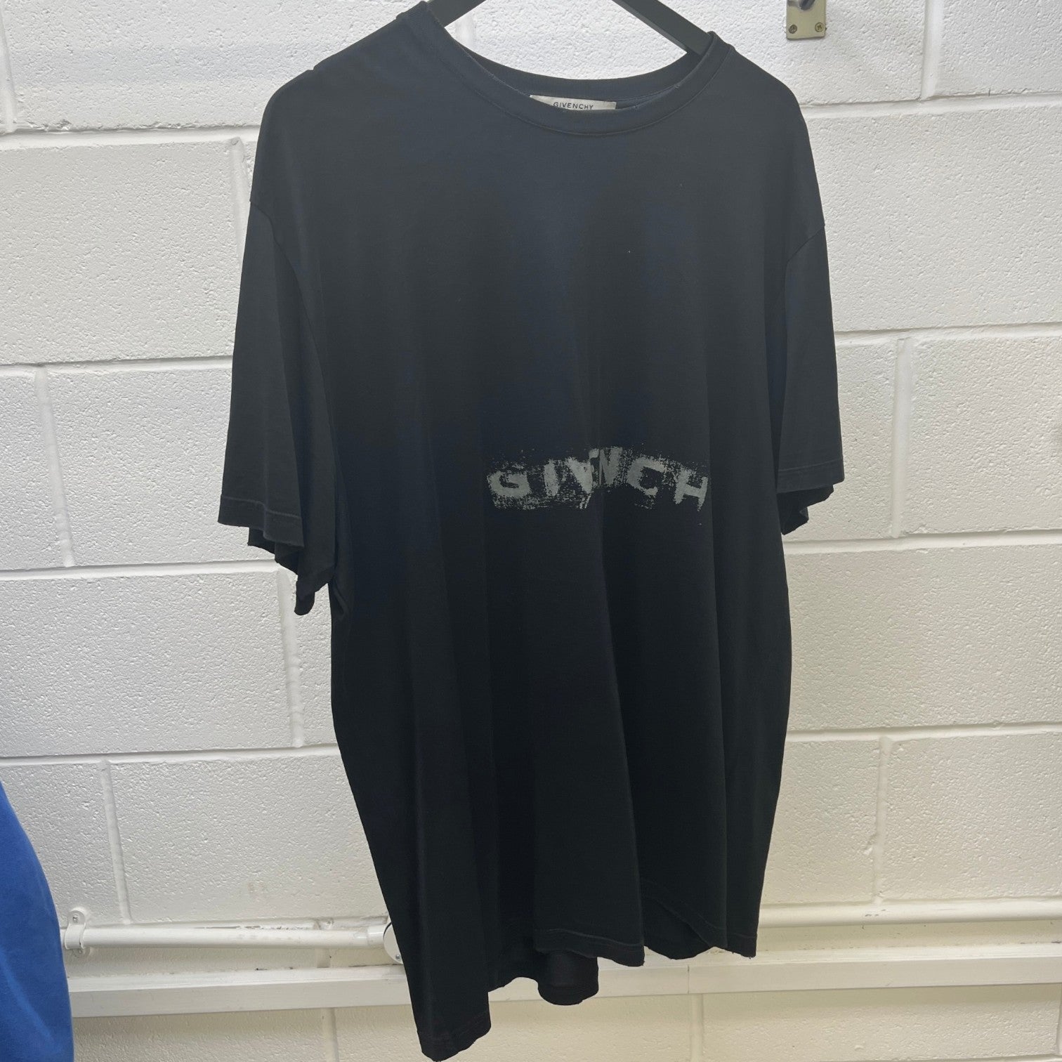 Men's Glitch Logo Print T-Shirt Black Size XL