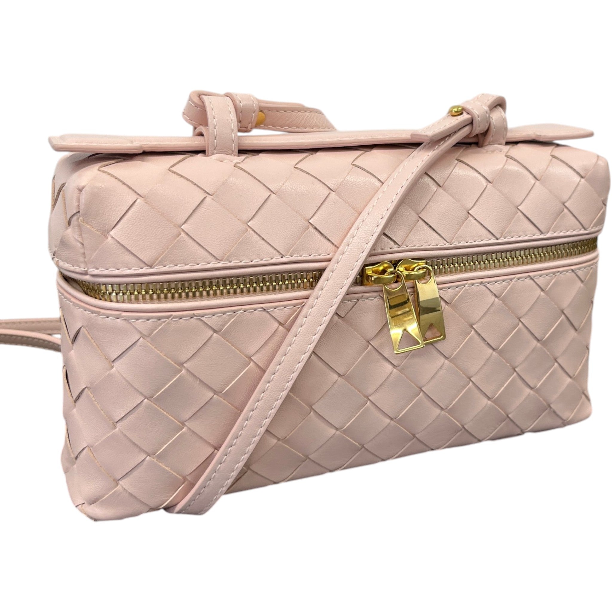 Women's Bang Bang Vanity Intrecciato Bag Pink