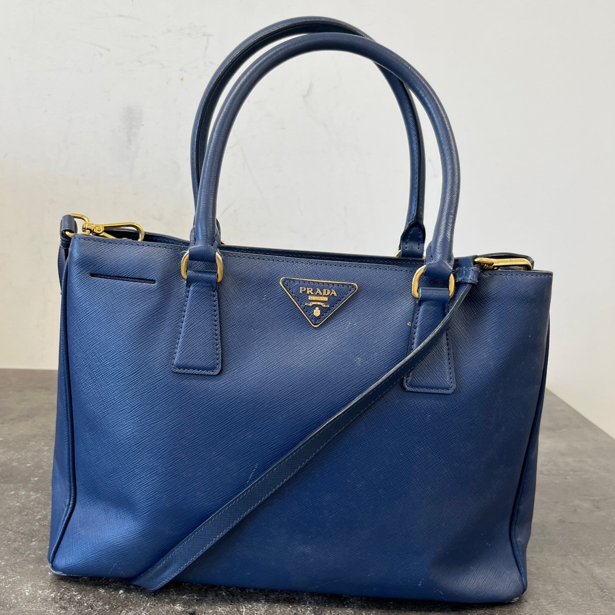 Women's Galleria Saffiano Tote Bag Blue