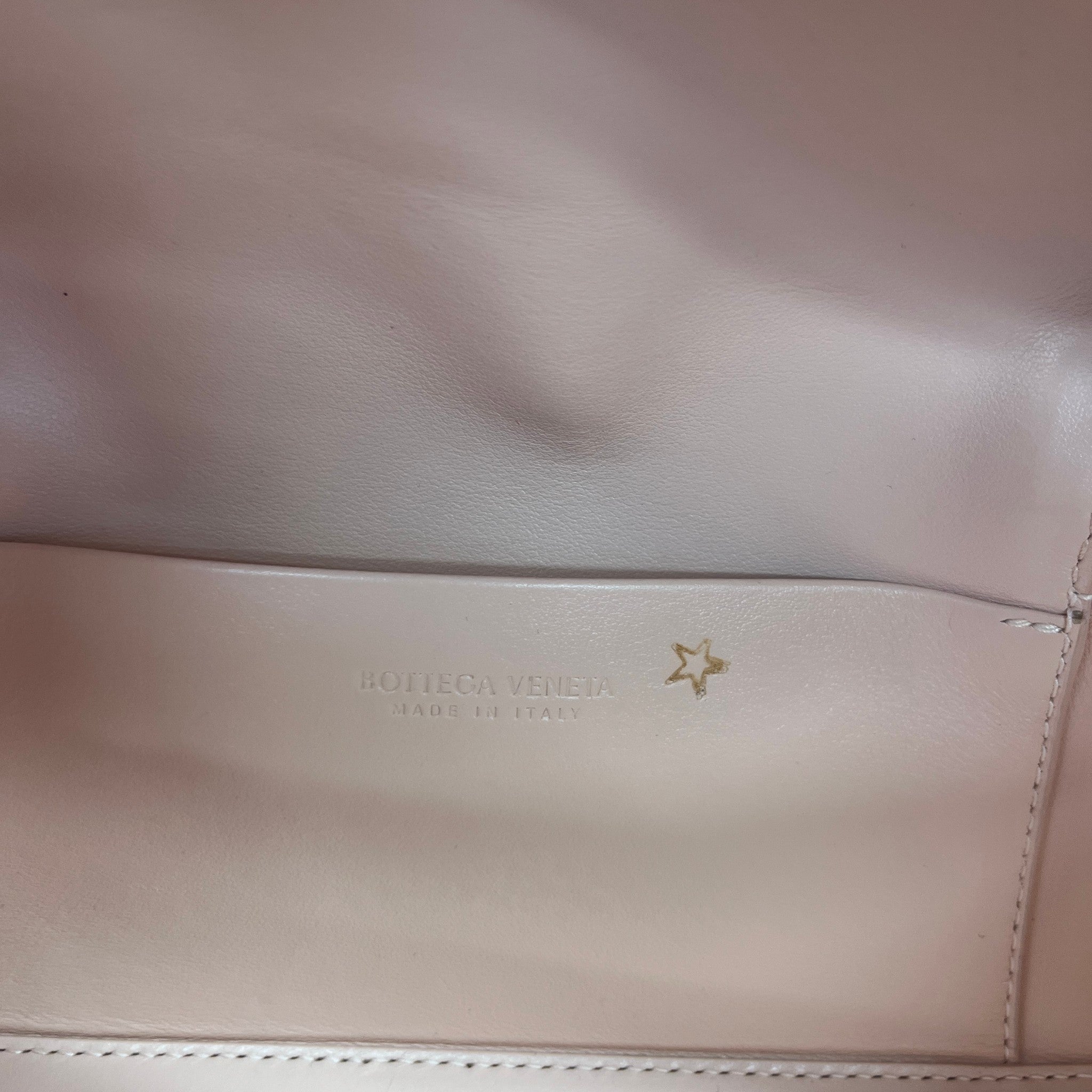 Women's Bang Bang Vanity Intrecciato Bag Pink