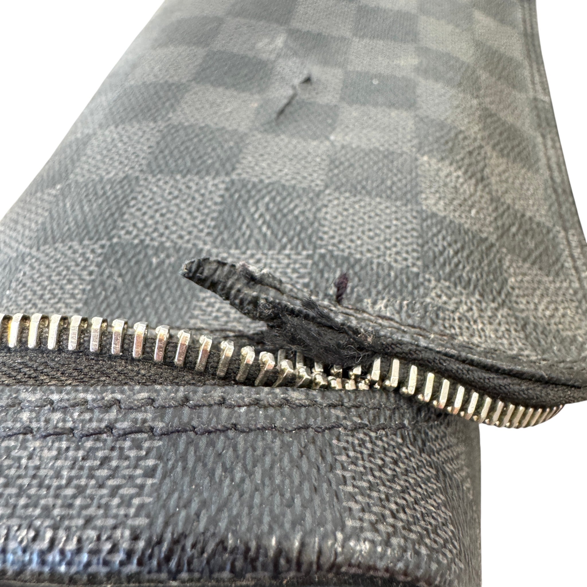 Men's Dopp Kit Damier Graphite Toiletry Bag Black