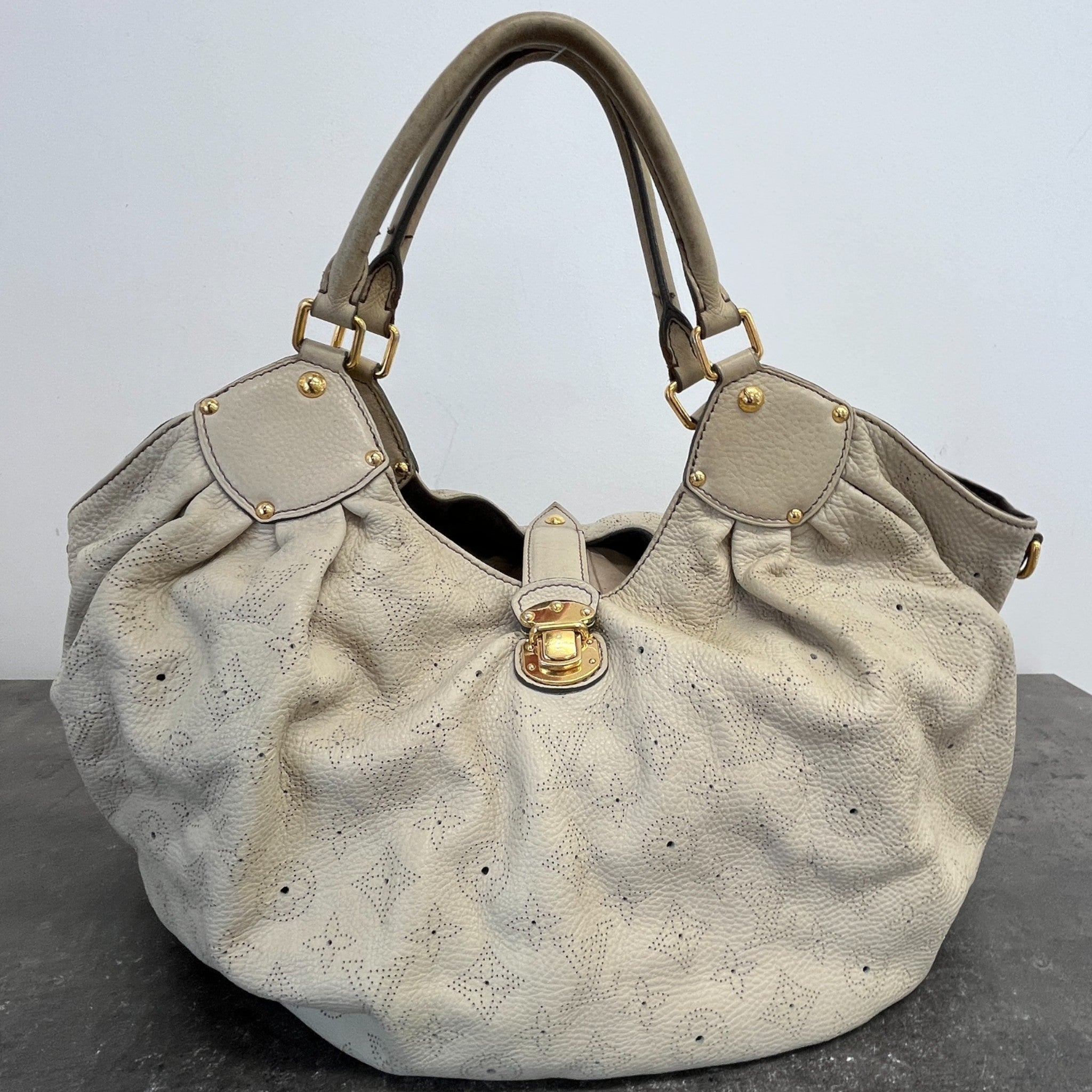 Women's Monogram Mahina Xl Bag Beige