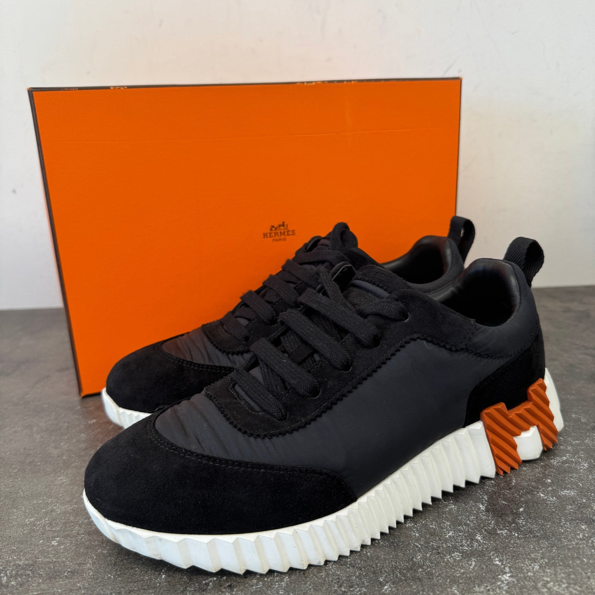 Women's Bouncing Low Trainers Black Size EU 37.5 / UK 4.5
