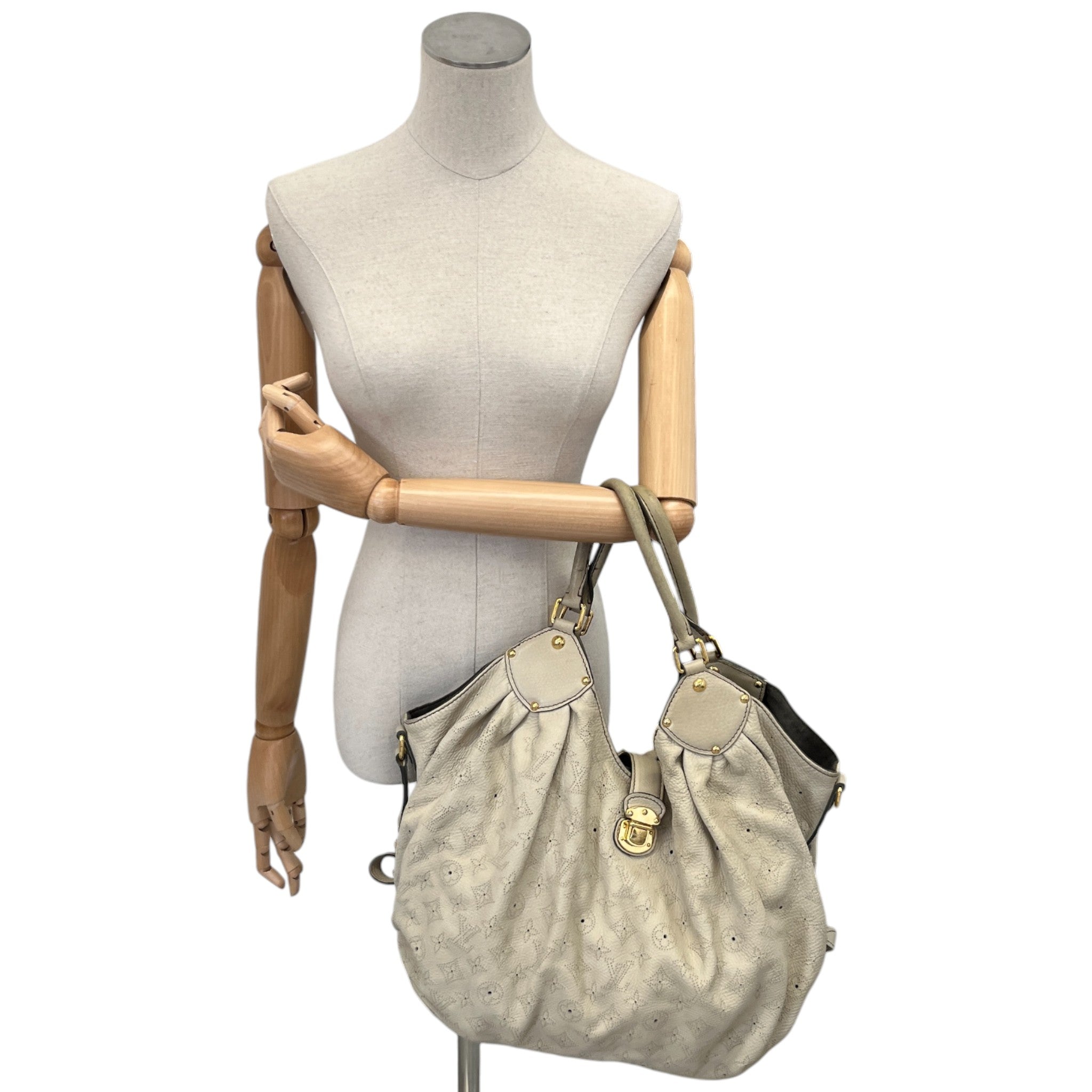 Women's Monogram Mahina Xl Bag Beige