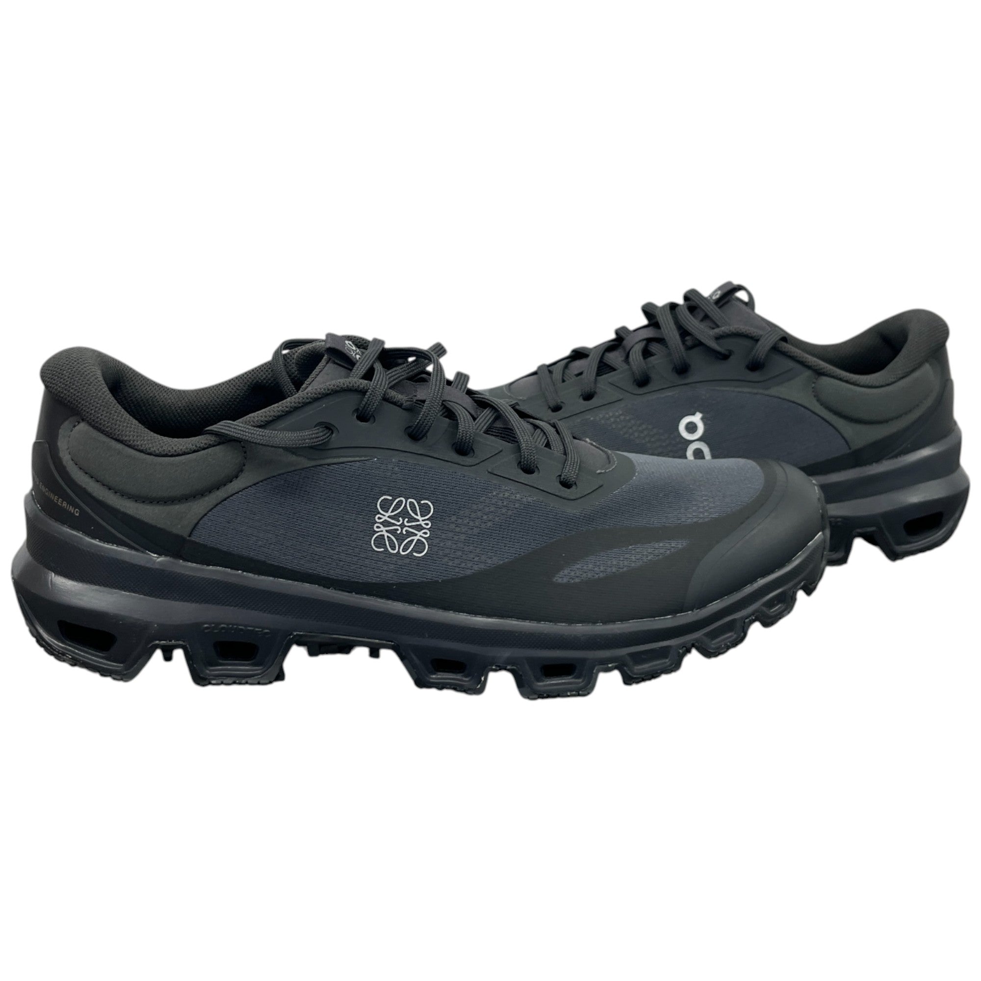 Men's X On Cloudventure 2 Low Trainers Black Size EU 45.5 / UK 11.5