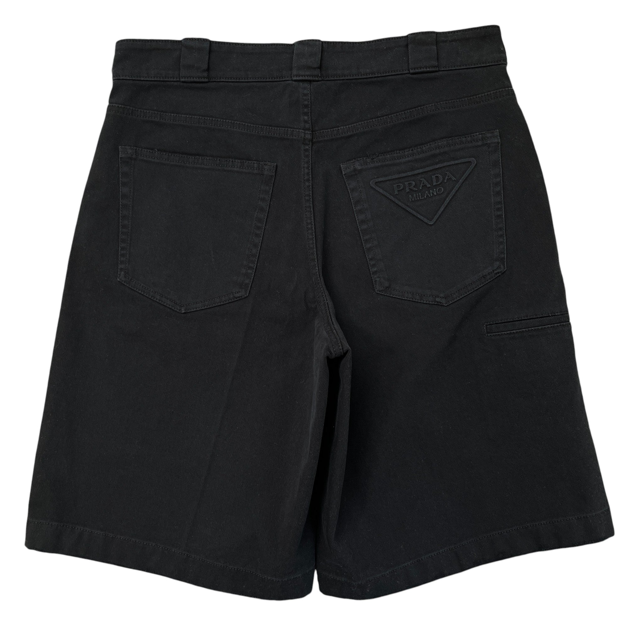 Men's Embossed Triangle Logo Shorts Navy Size IT 50 / UK 34