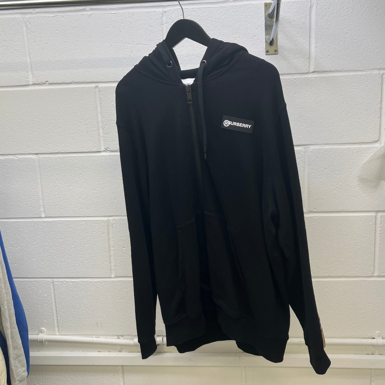 Men's Checkered Sleeve Hoodie Black Size XL