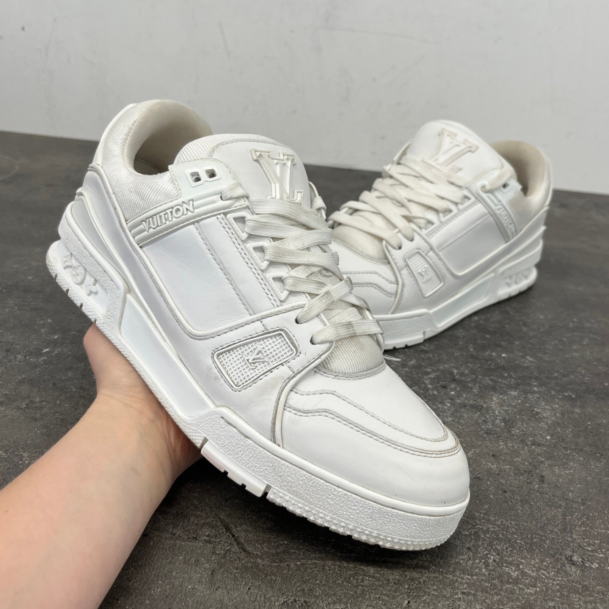 Men's Lv Low Trainers White Size EU 40.5 / UK 6.5