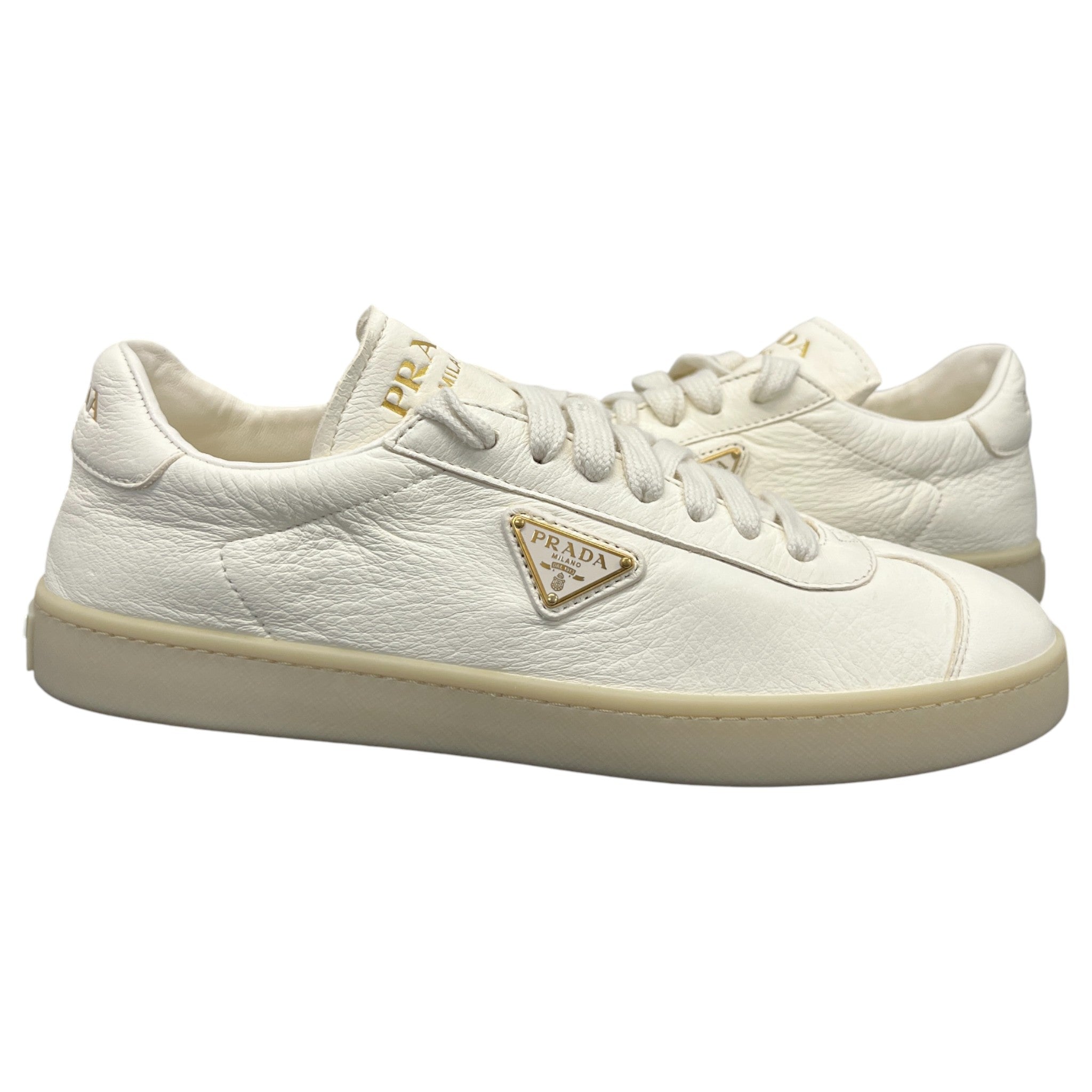 Women's Plaque Logo Low Trainers White Size EU 39.5 / UK 6.5