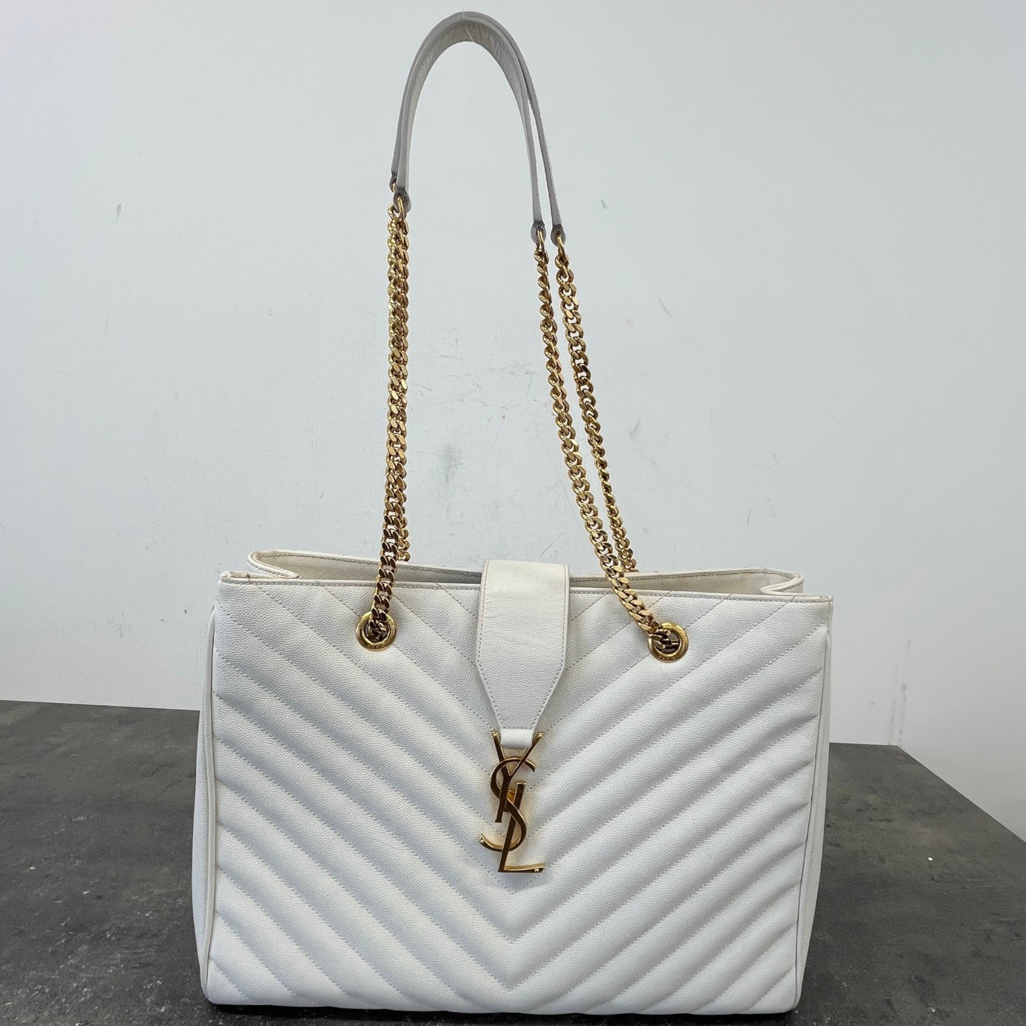 Women's Chevron Tote Bag White