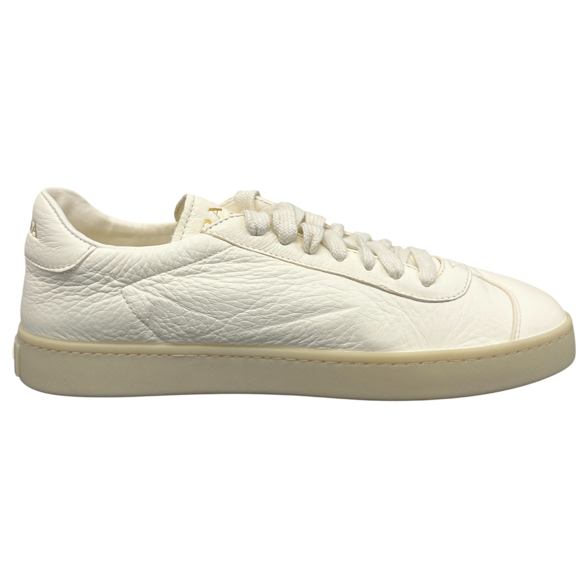 Women's Plaque Logo Low Trainers White Size EU 39.5 / UK 6.5