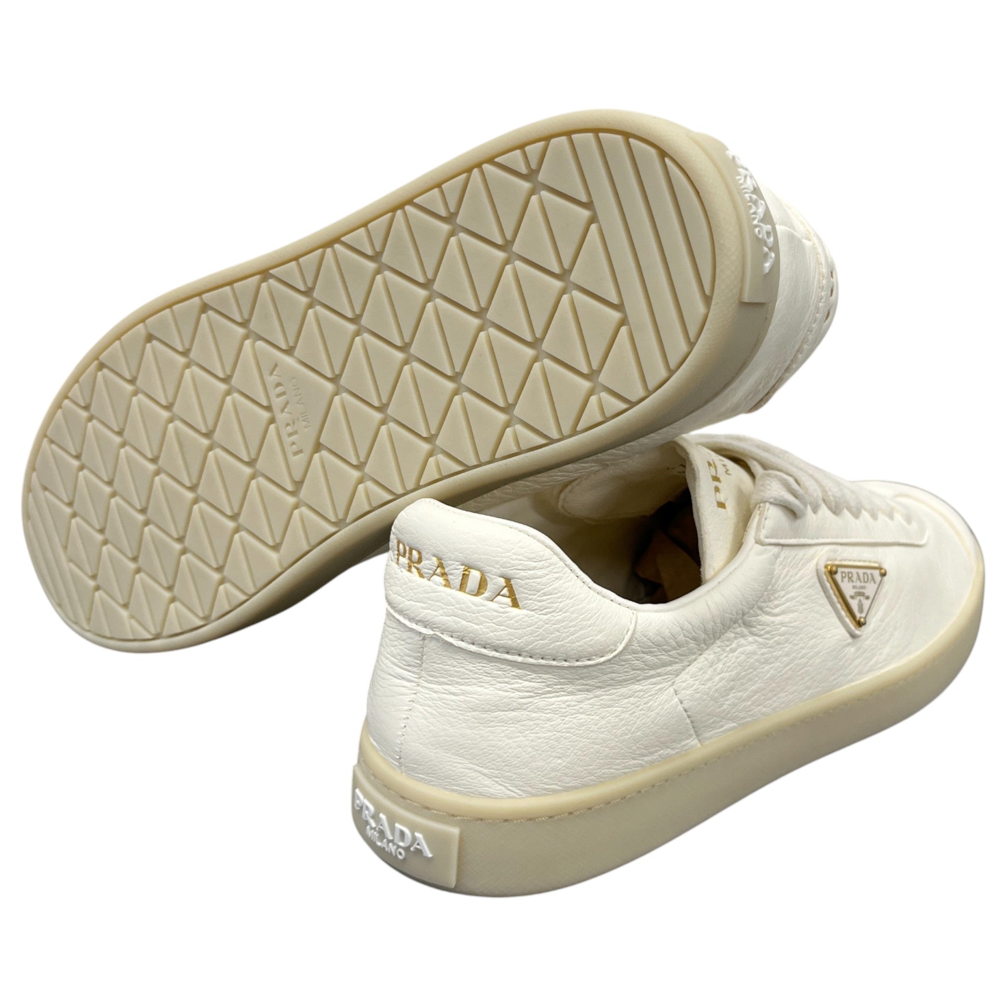 Women's Plaque Logo Low Trainers White Size EU 39.5 / UK 6.5