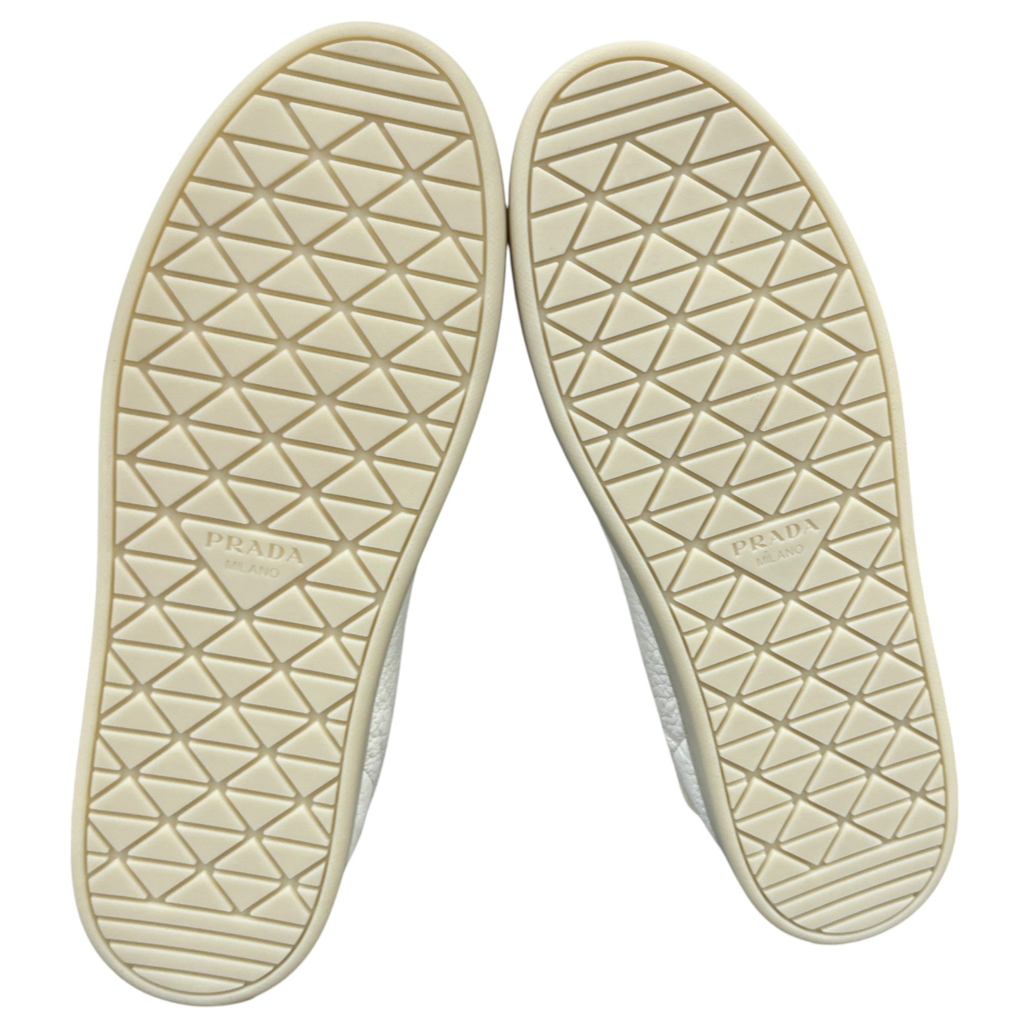 Women's Plaque Logo Low Trainers White Size EU 39.5 / UK 6.5