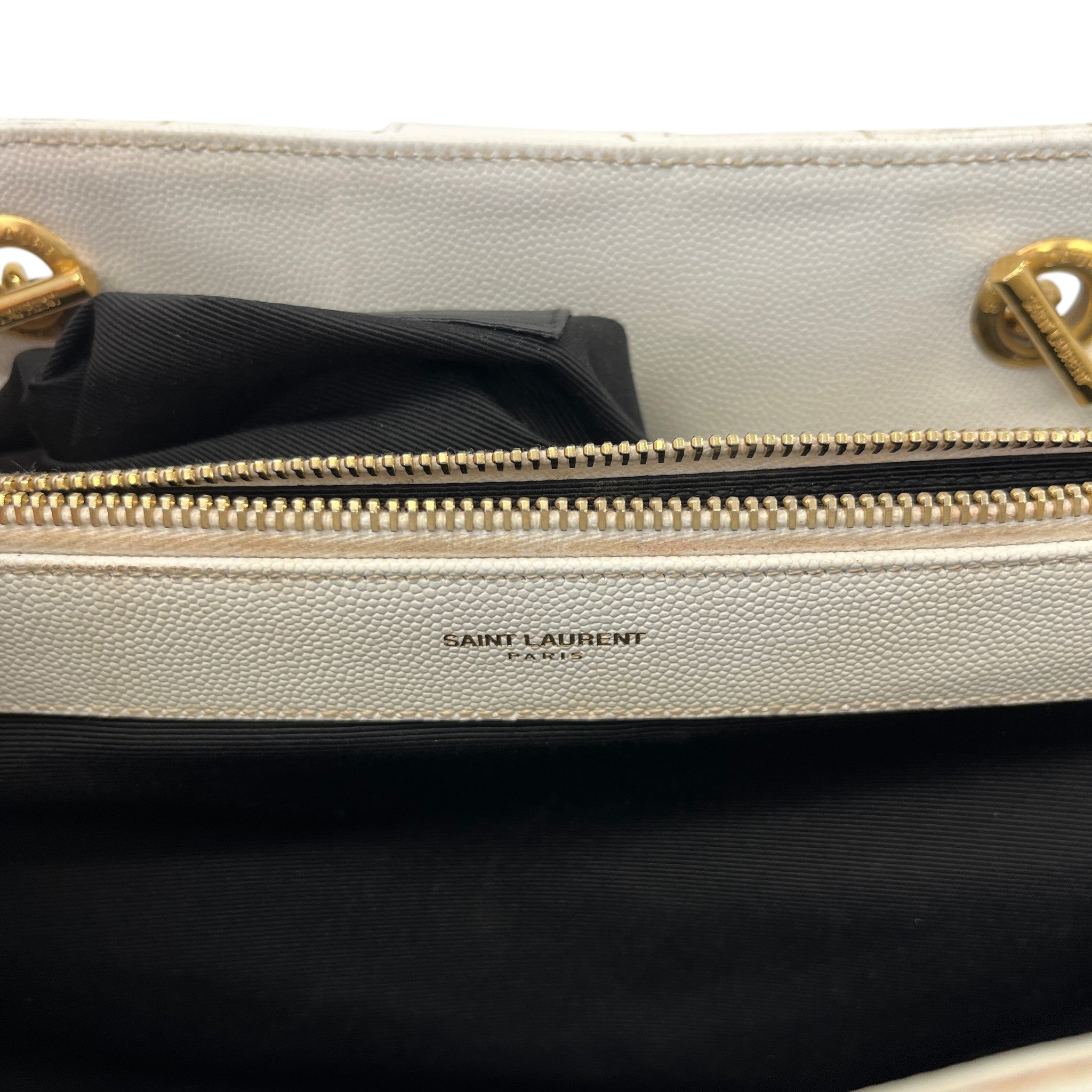 Women's Chevron Tote Bag White
