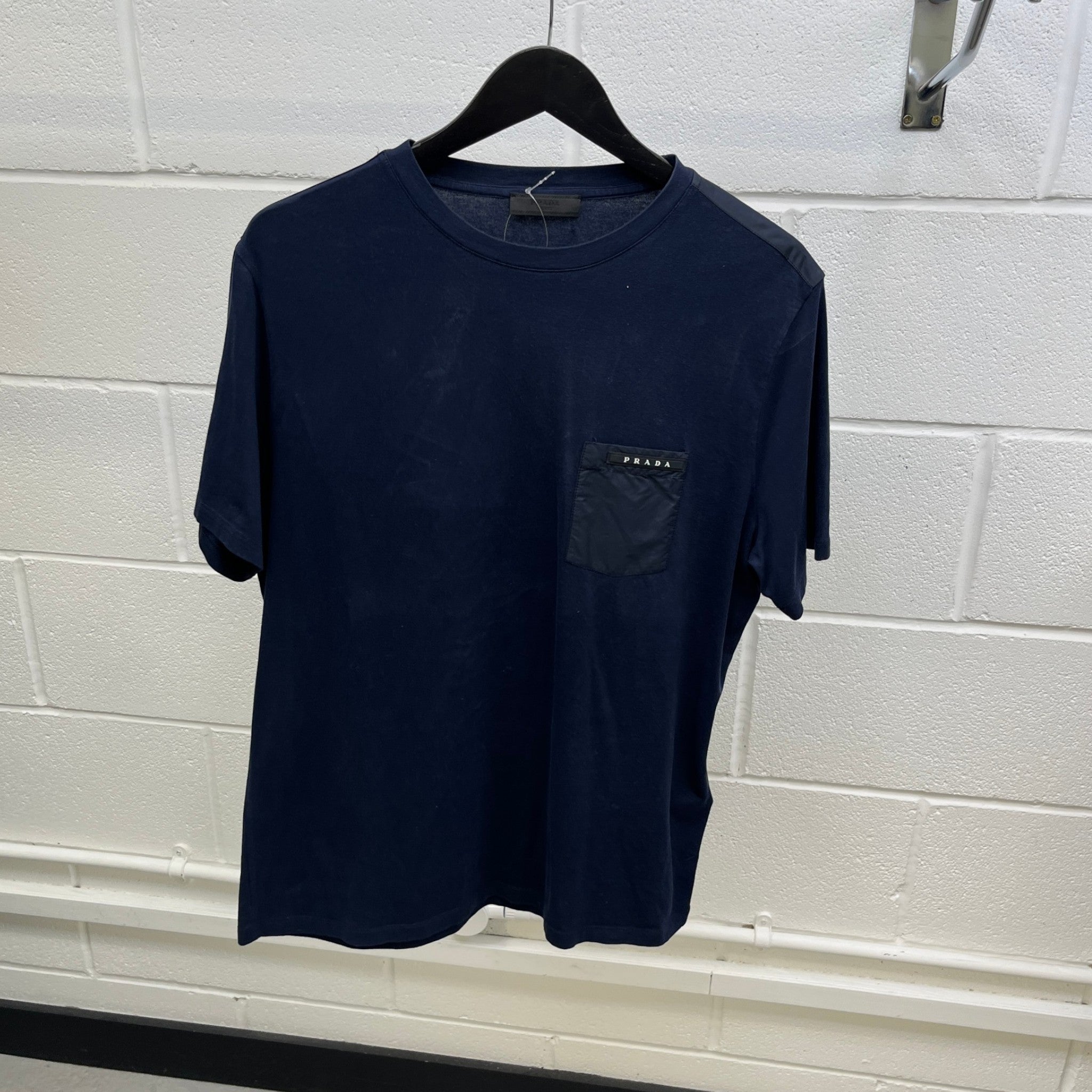 Men's Plaque Logo T-Shirt Navy Size XL