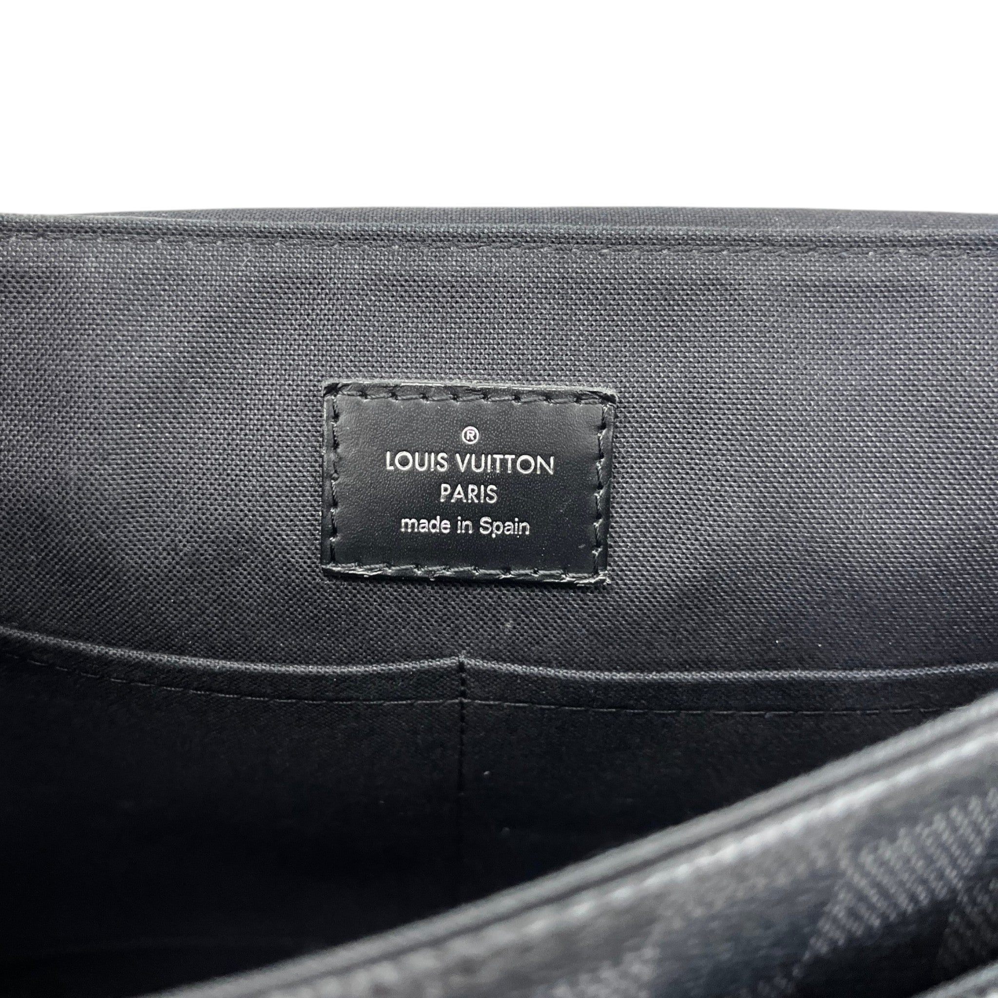 Men's Damier Graphite District Pm Christopher Nemeth Rope Messenger Bag Black