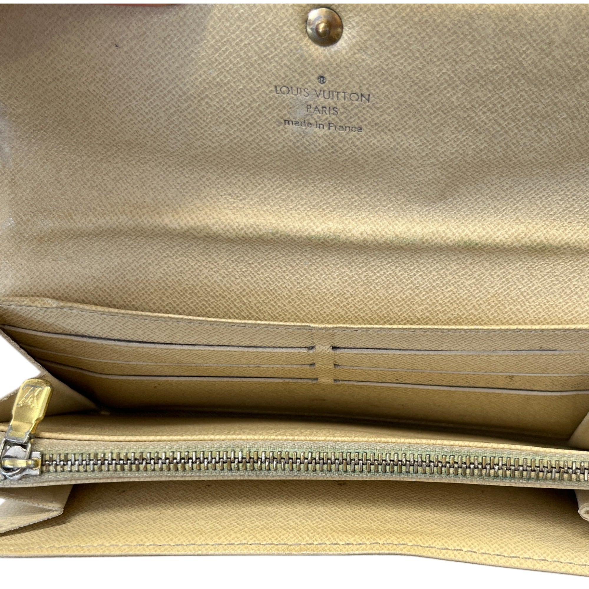 Women's Damier Azur Sarah Wallet White