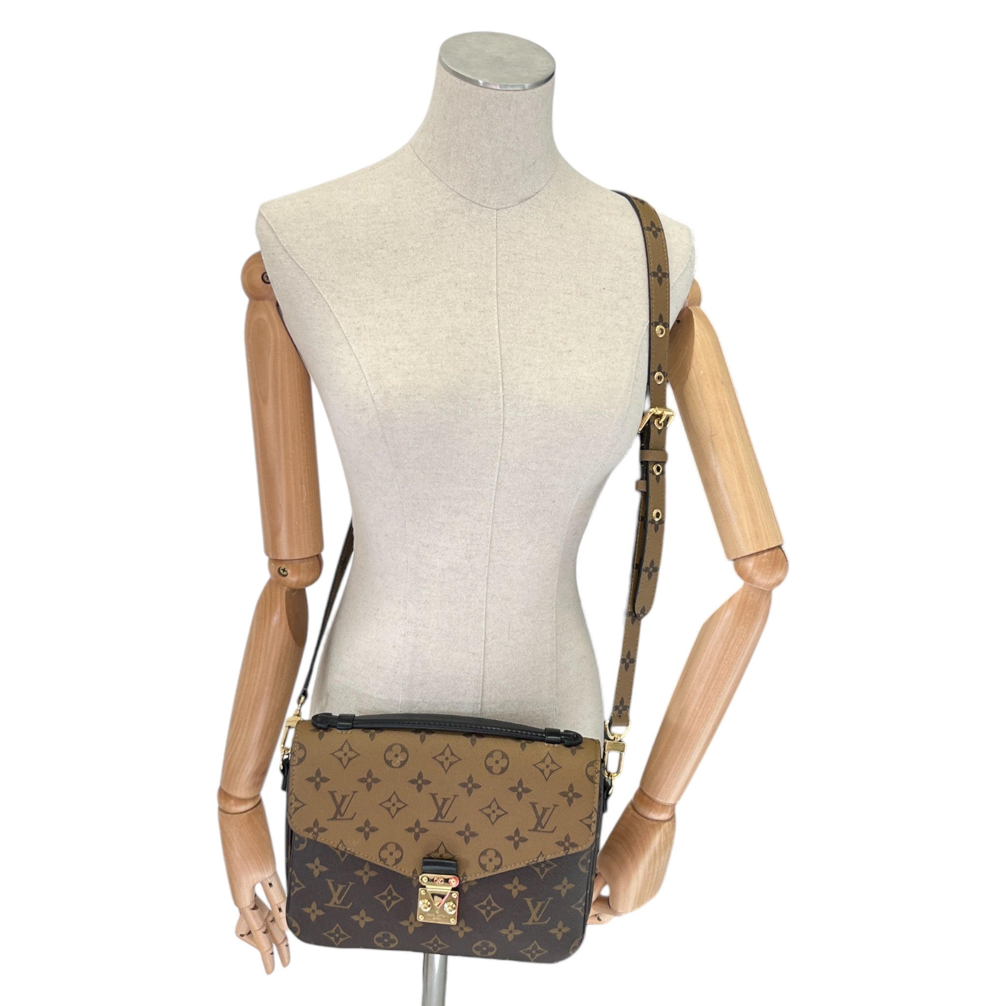 Women's Monogram Pochette Metis Bag Brown