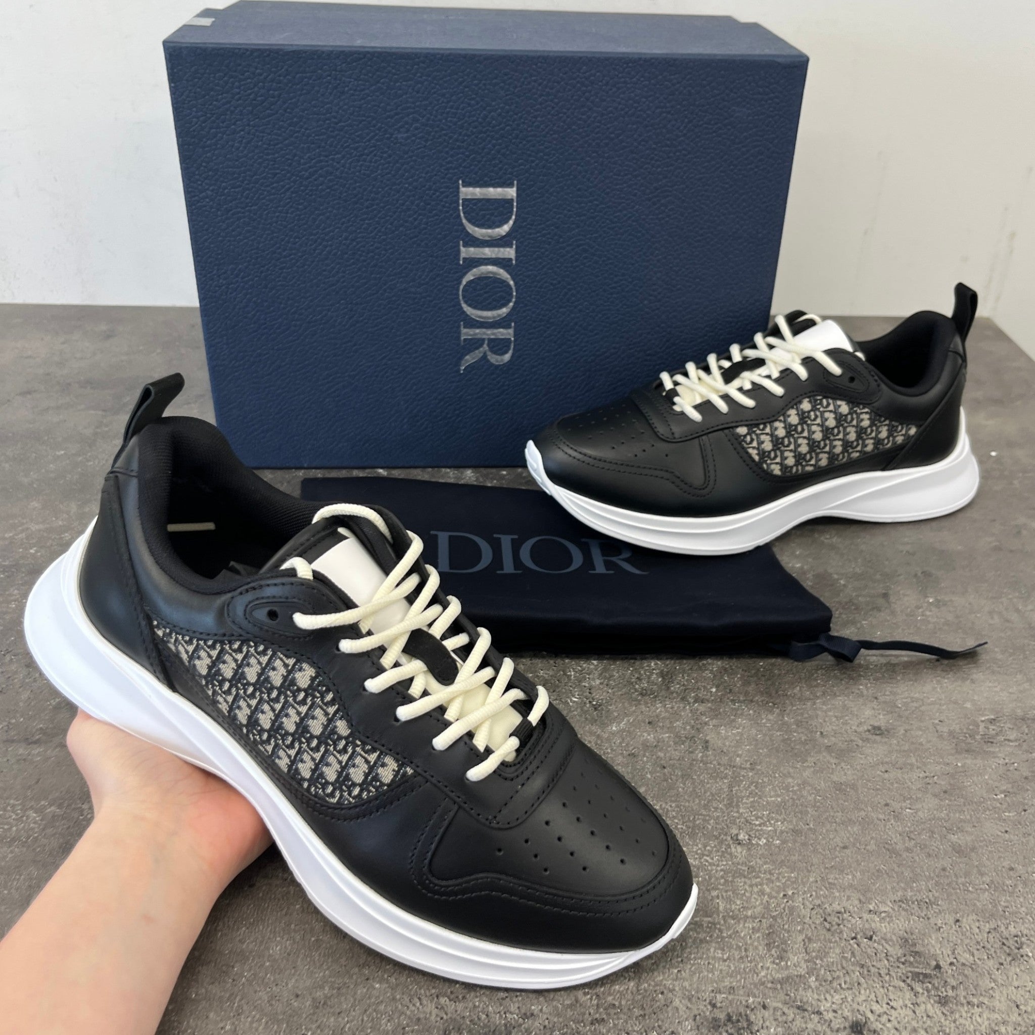Men's B25 Low Trainers Black Size EU 42 / UK 8