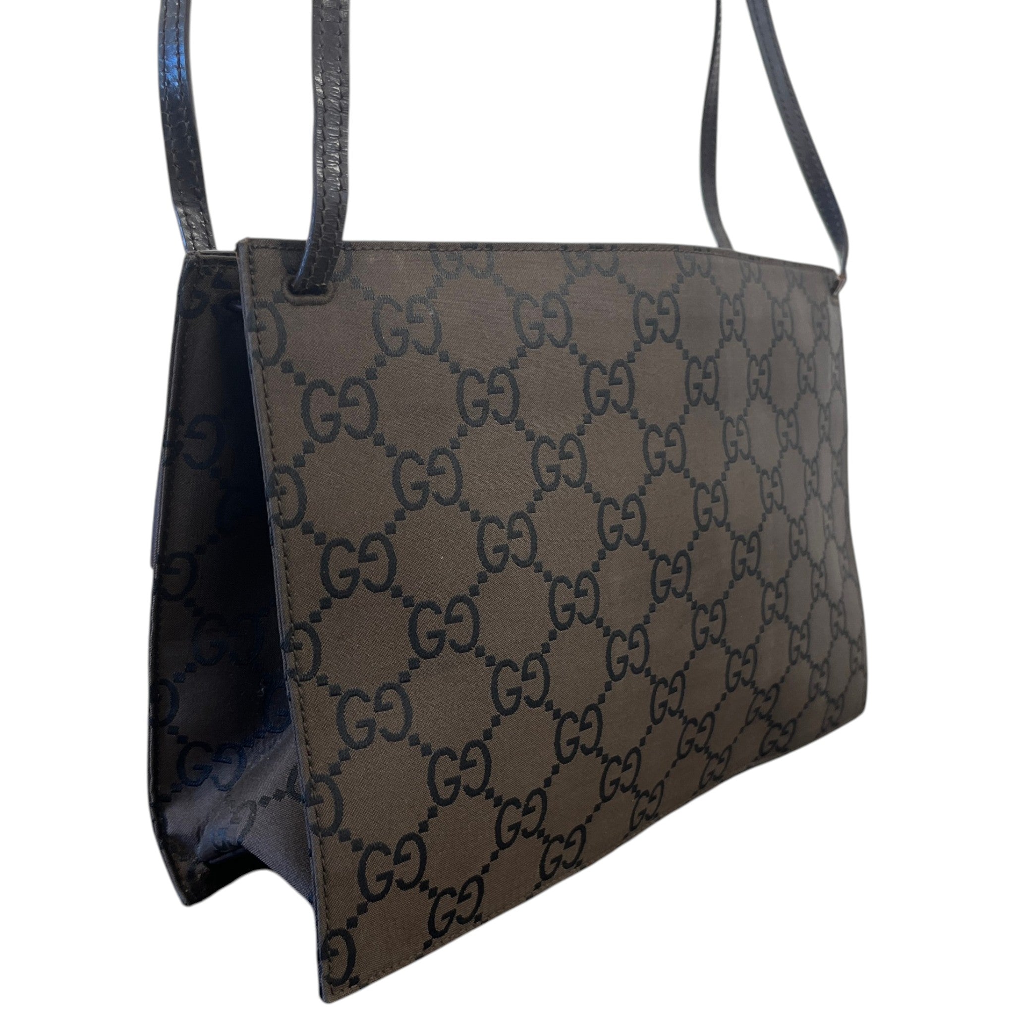 Women's Gg Supreme Messenger Bag Brown