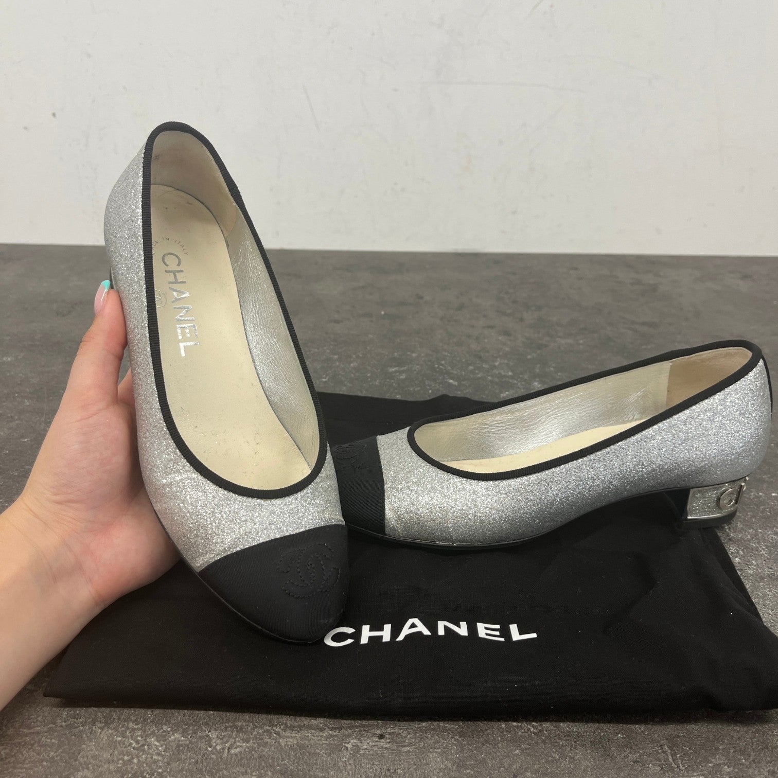Women's Glitter Cc Toe Cap Mules Silver Size EU 35.5 / UK 2.5